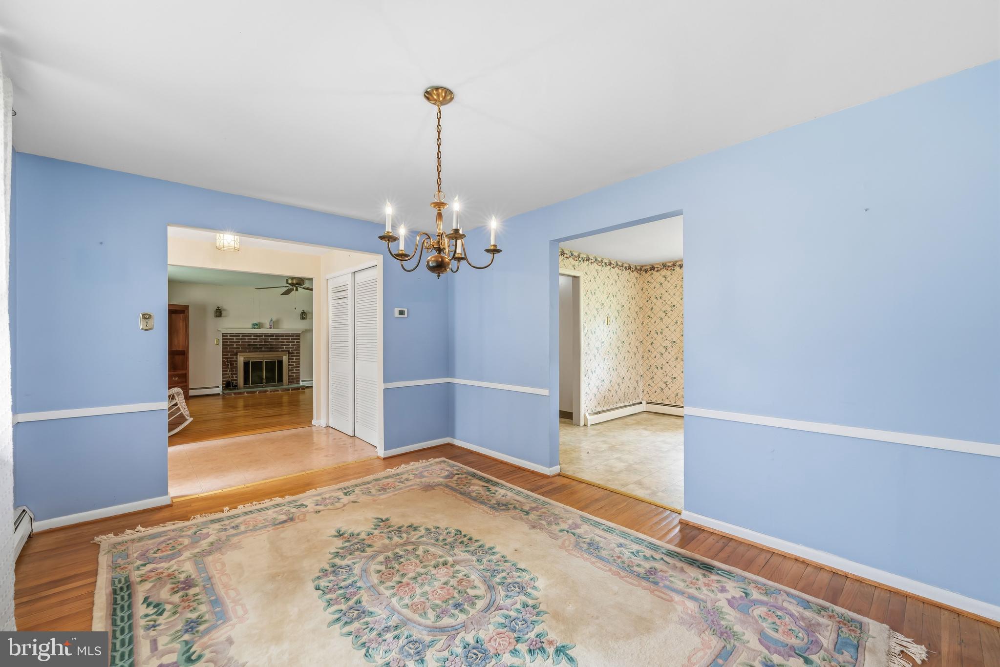 FEASTERVILLE - Residential