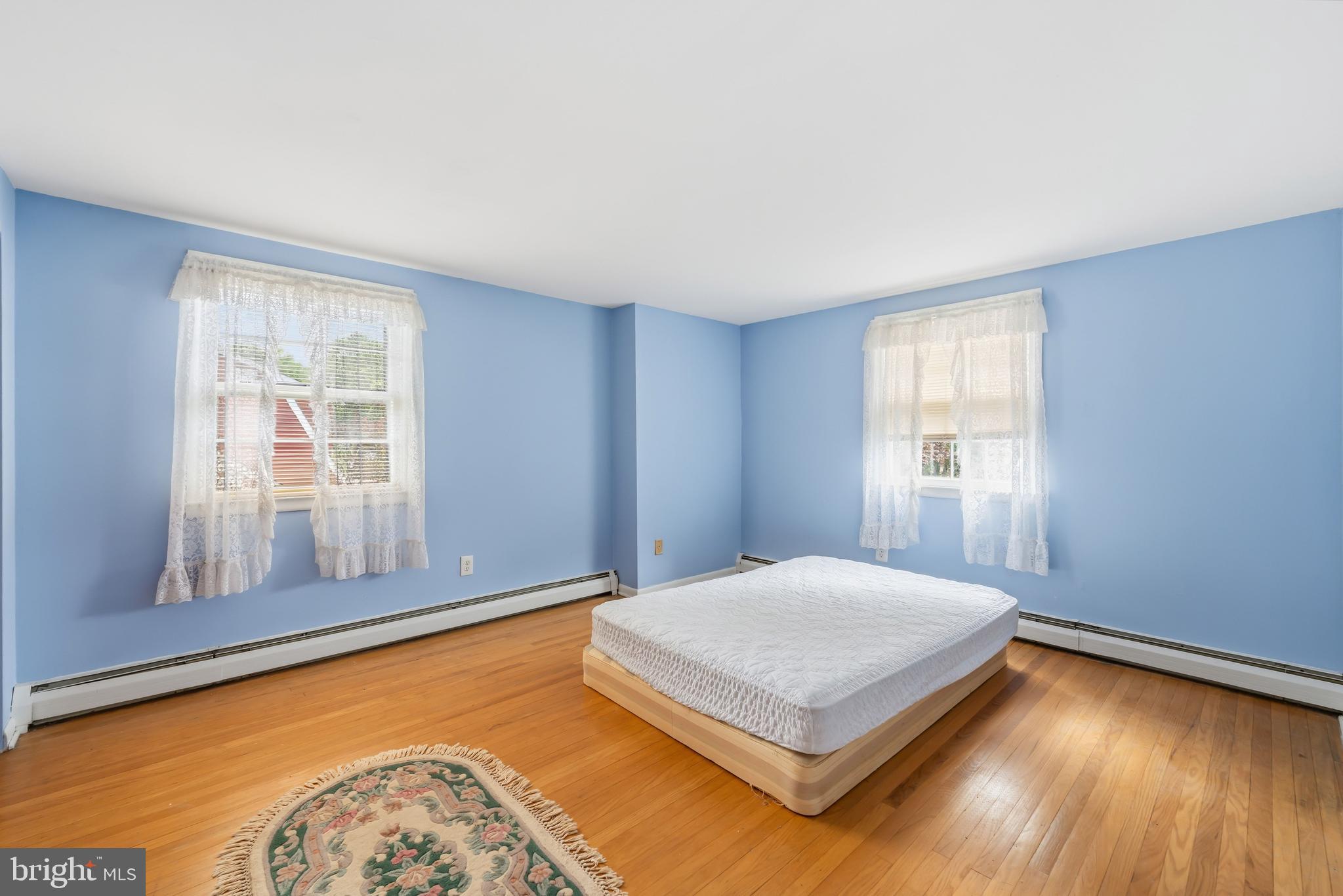 FEASTERVILLE - Residential