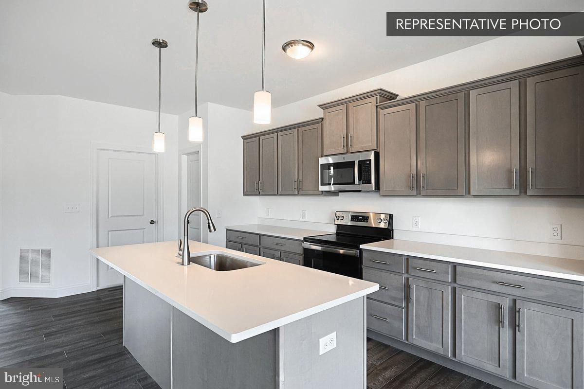 LOGAN MEADOWS - Residential