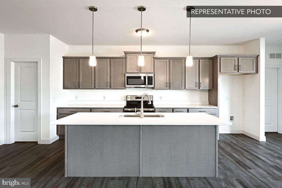LOGAN MEADOWS - Residential