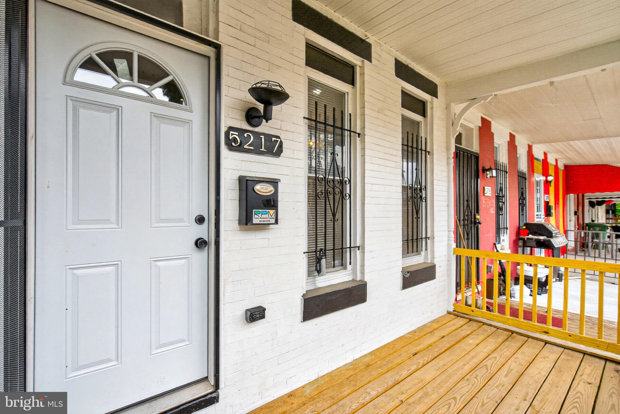 ARLINGTON - Residential