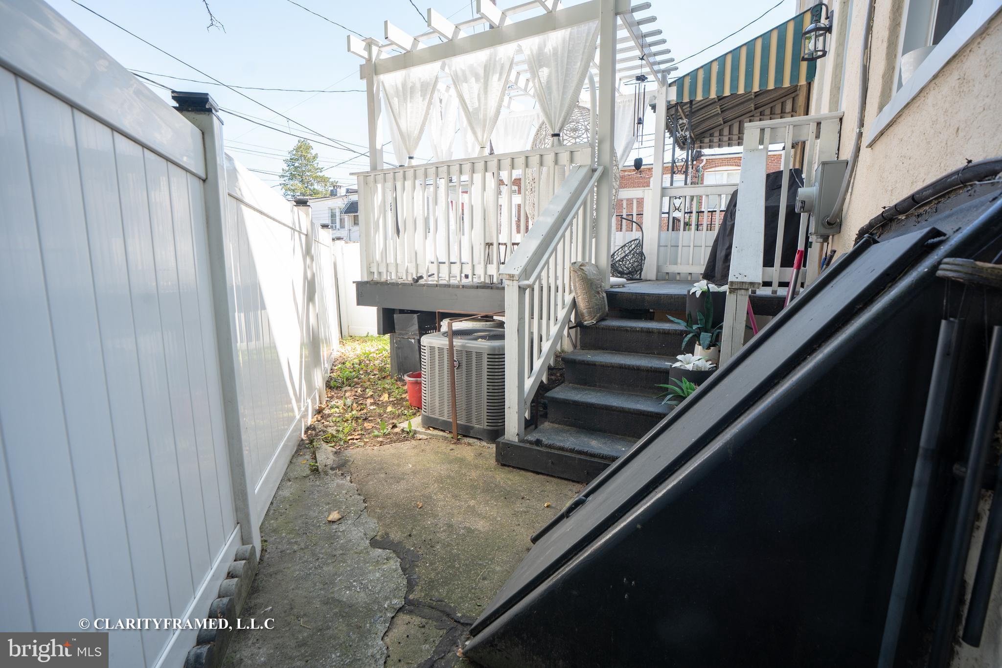 WEST BALTIMORE - Residential