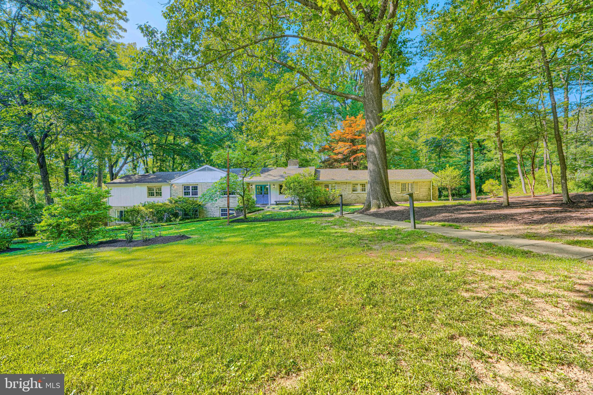 CAVES PARK - Residential