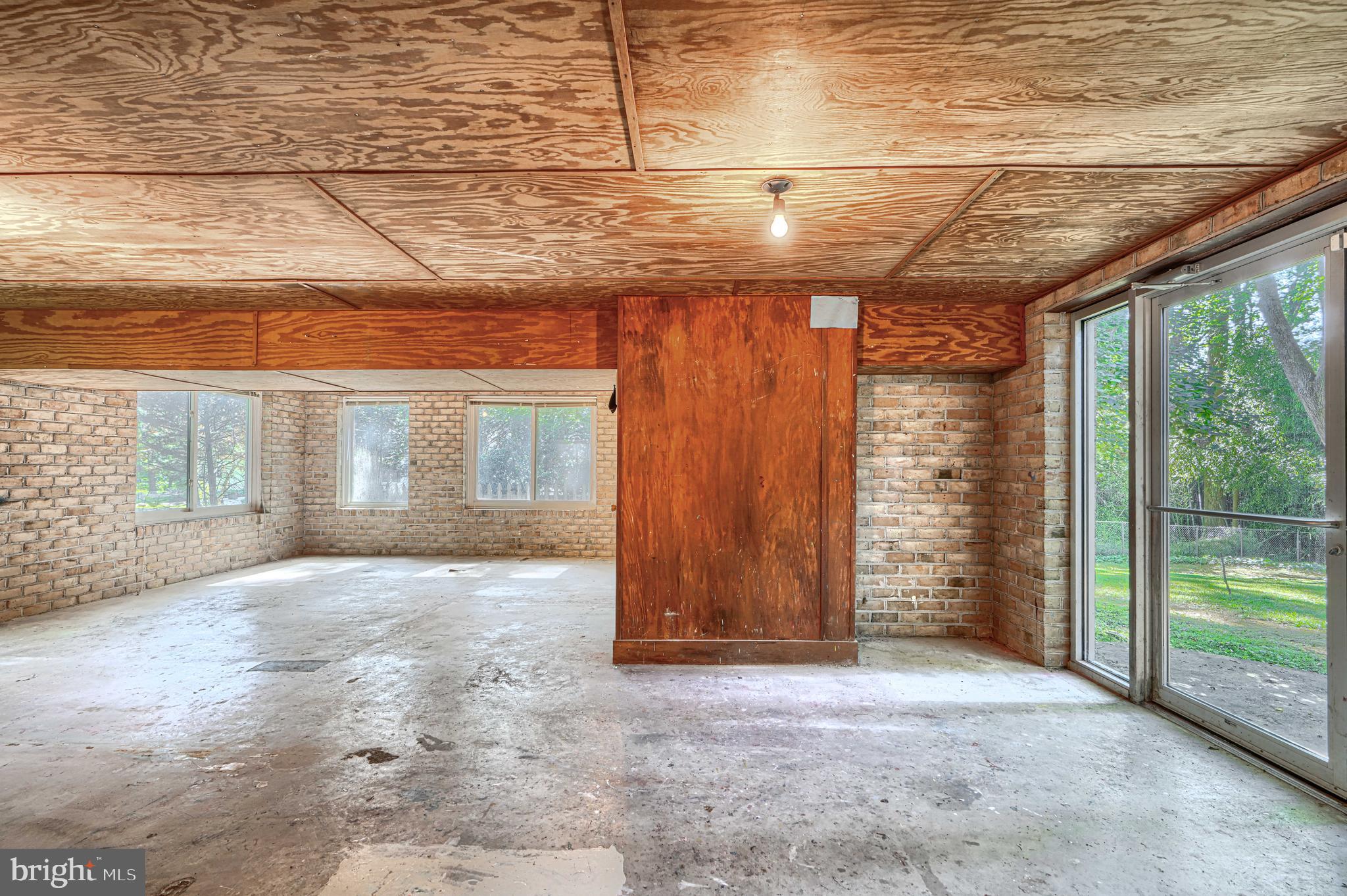 CAVES PARK - Residential