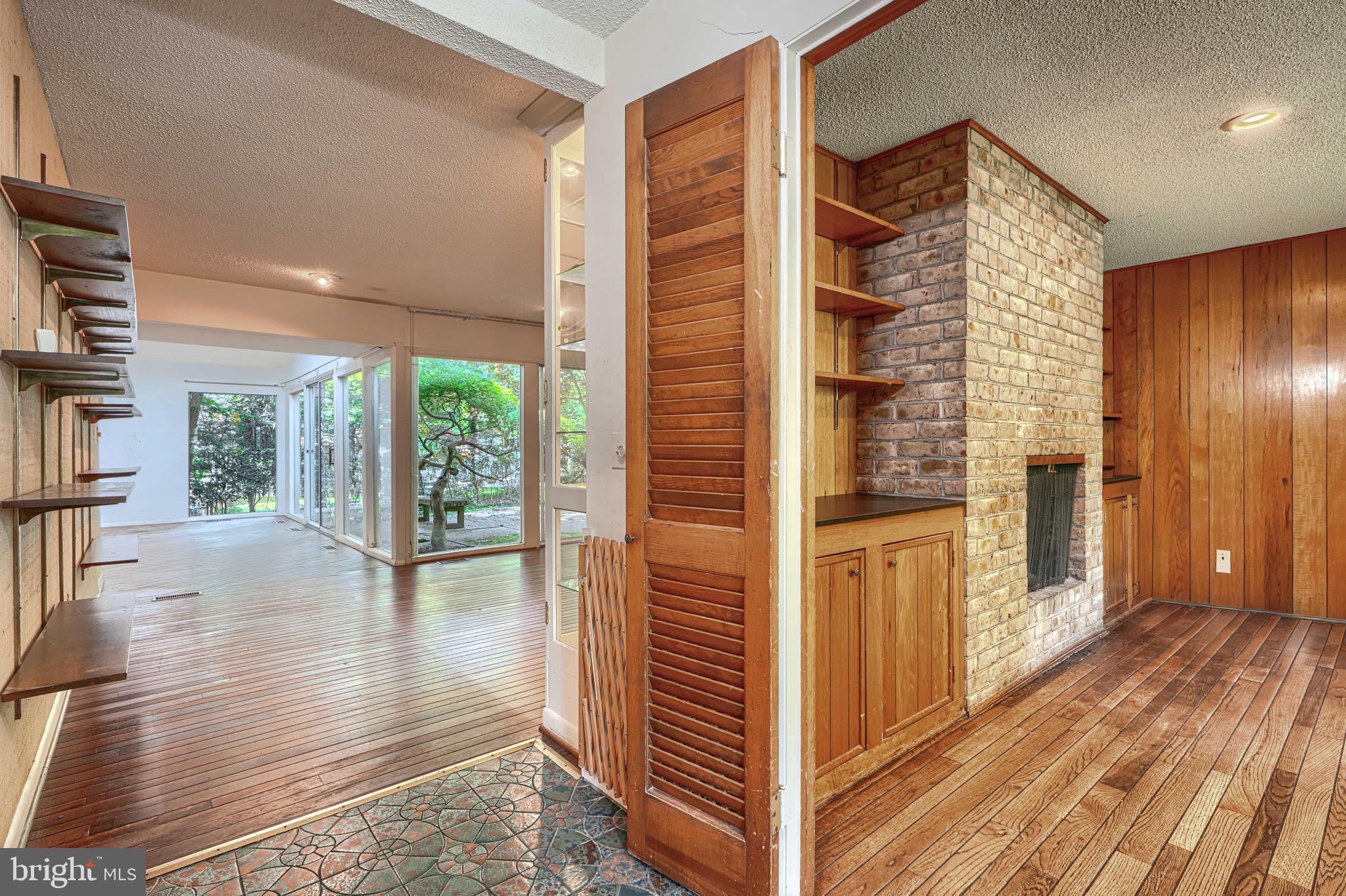 CAVES PARK - Residential