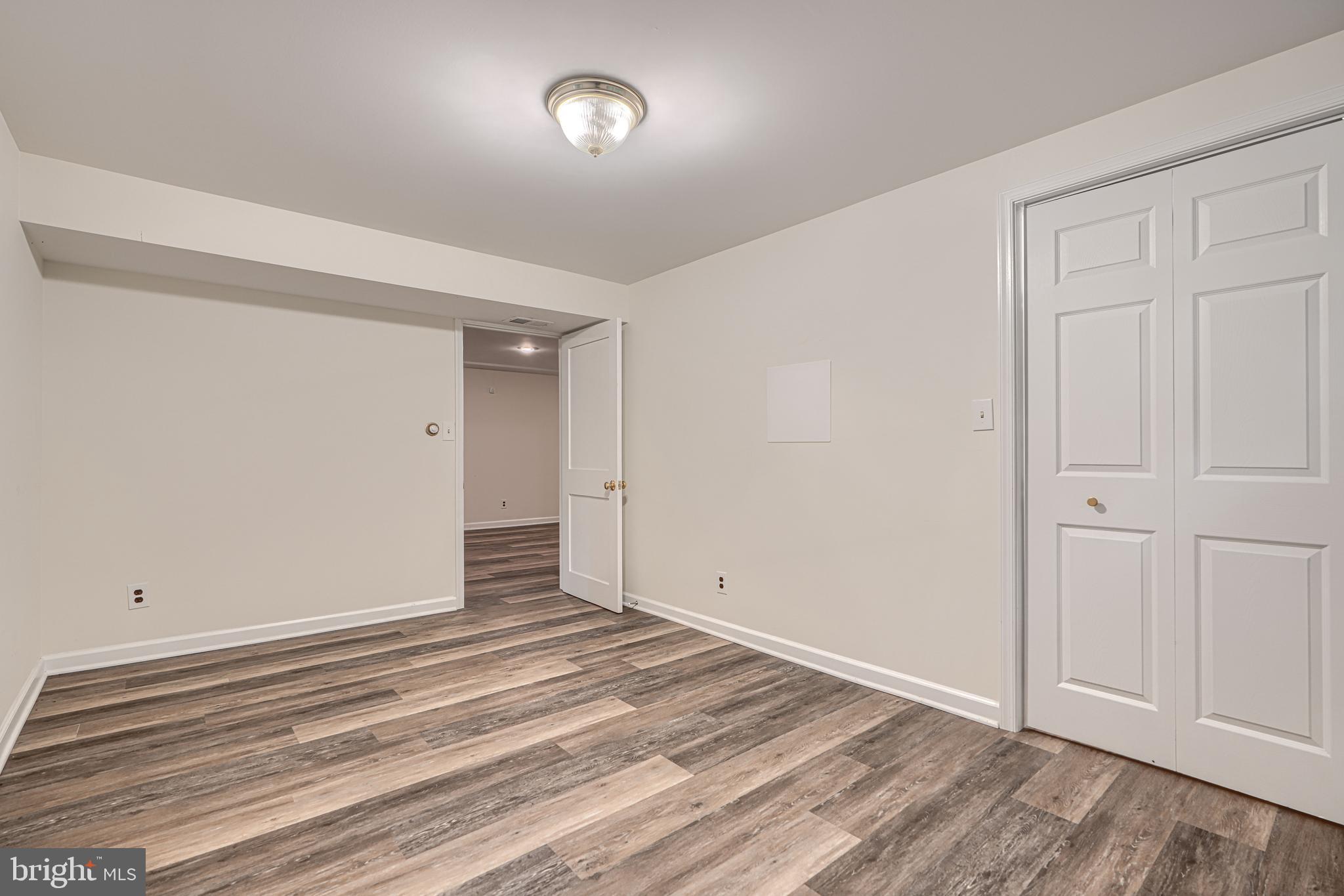 CAVES PARK - Residential
