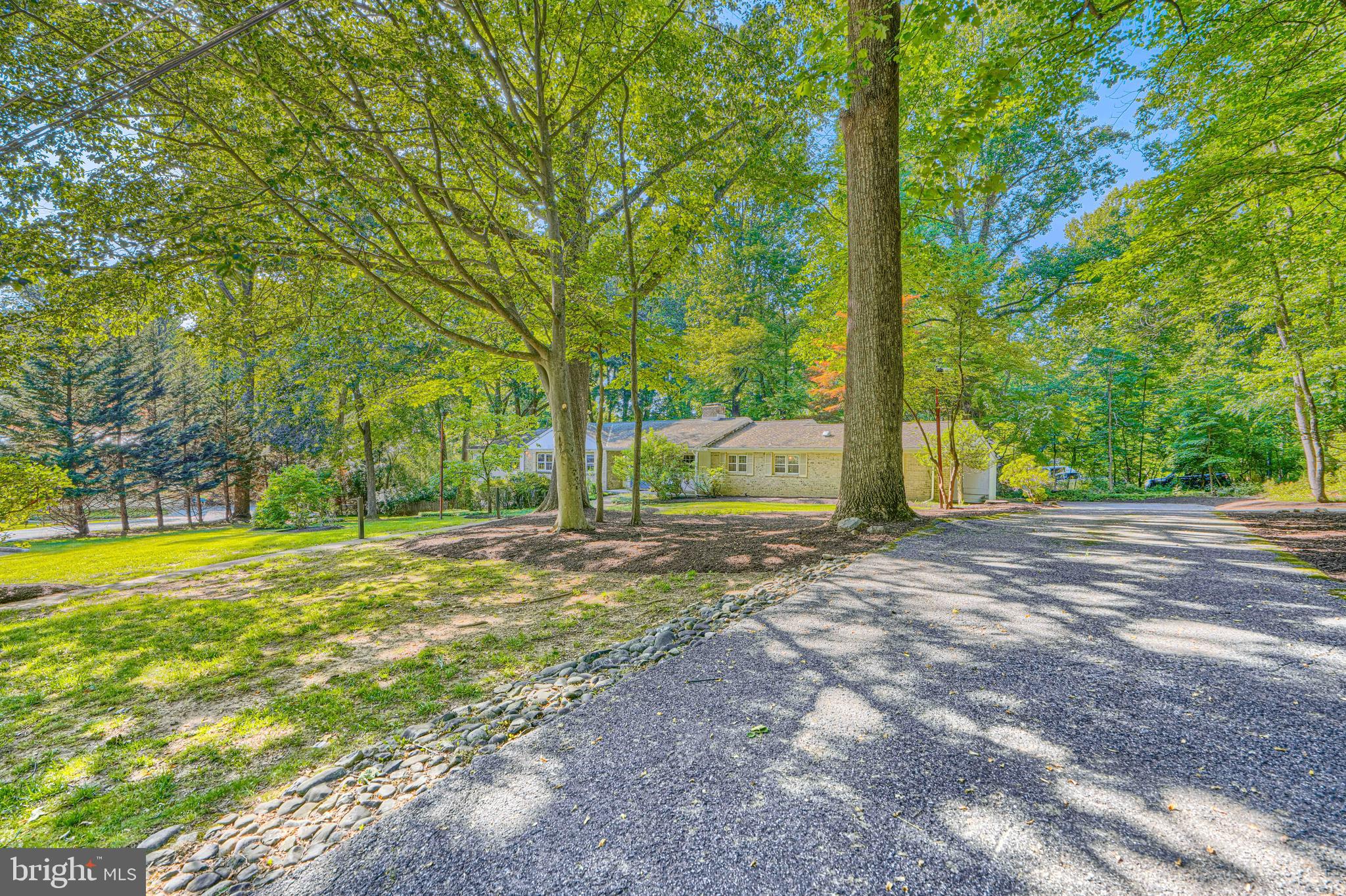 CAVES PARK - Residential