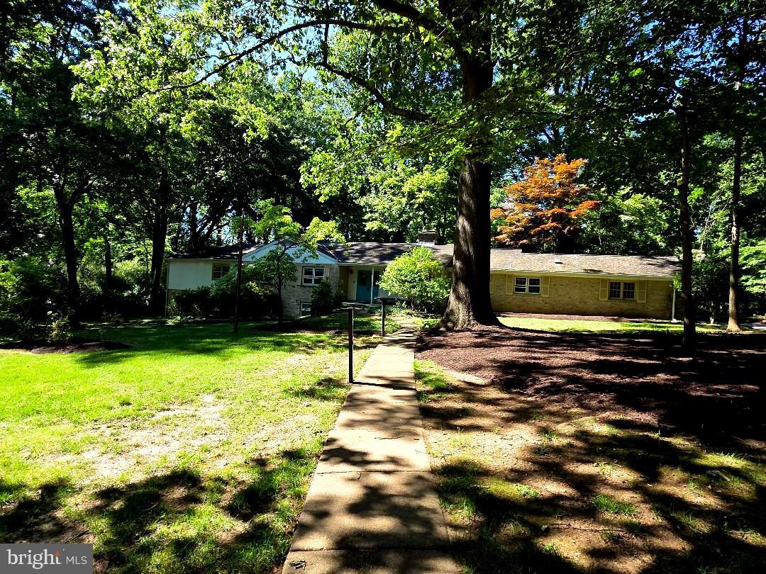 CAVES PARK - Residential