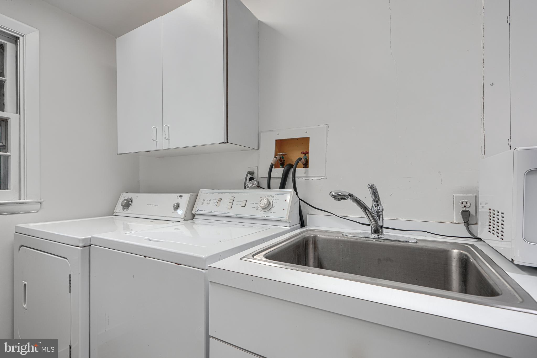 CAVES PARK - Residential