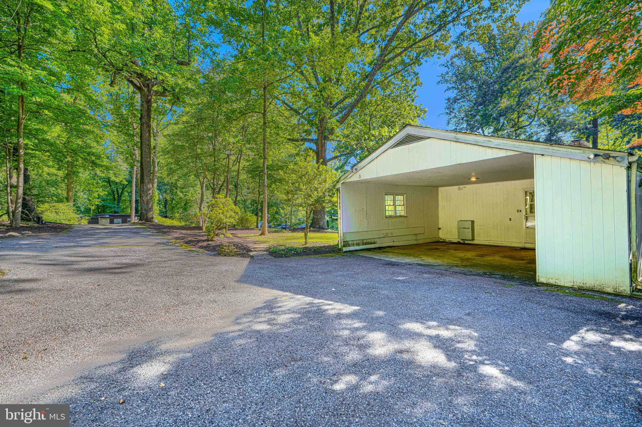 CAVES PARK - Residential