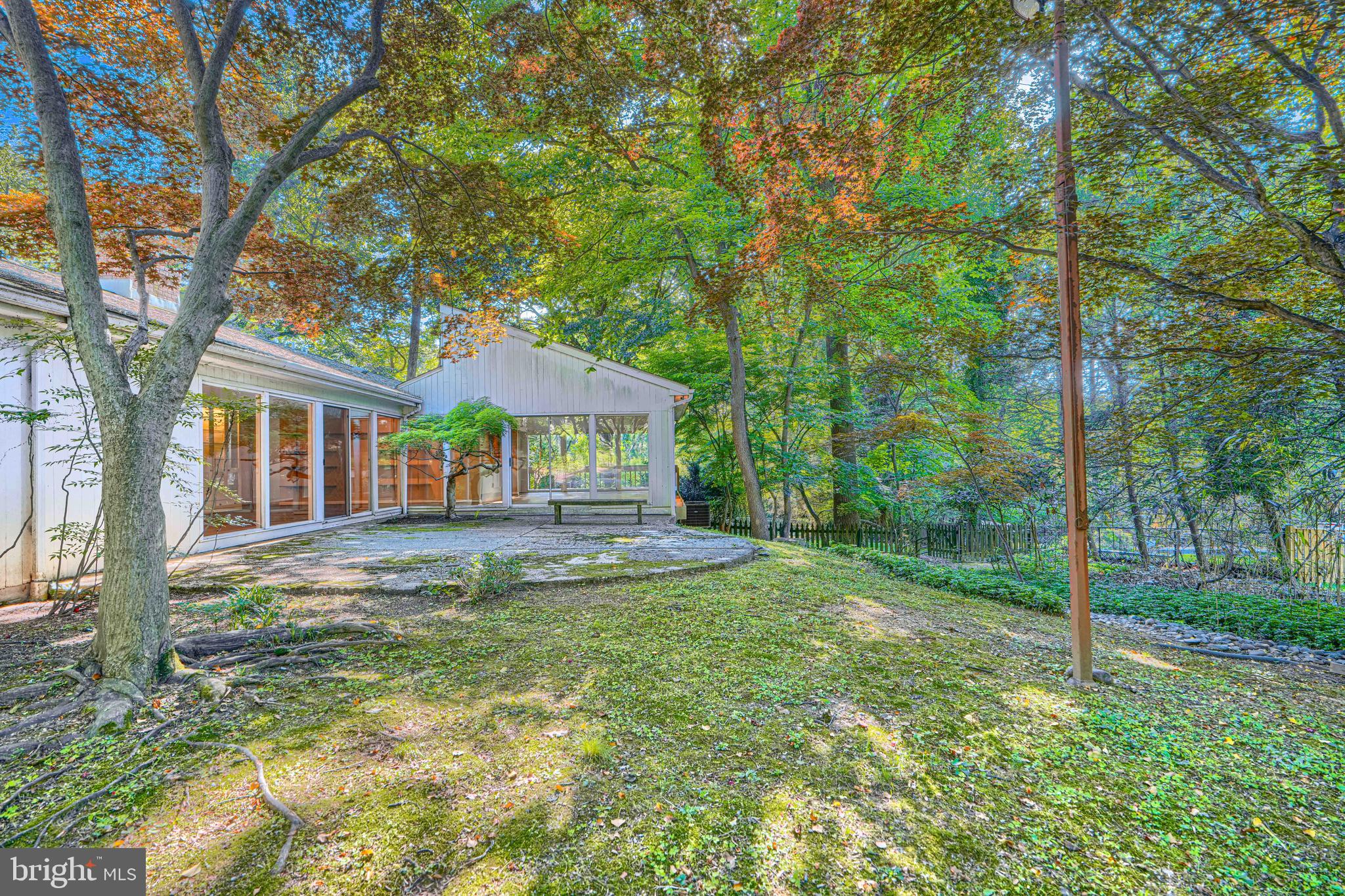 CAVES PARK - Residential