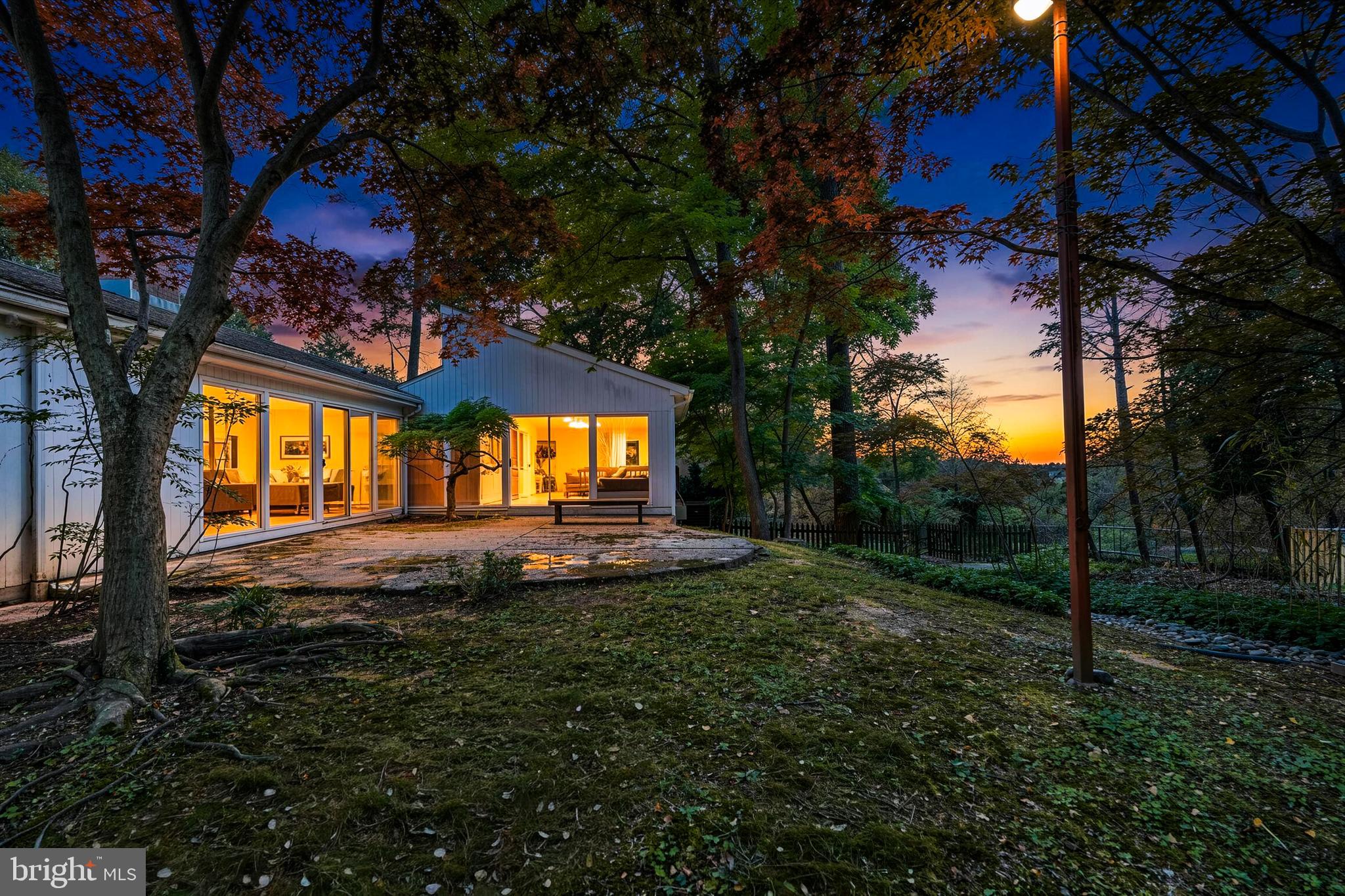 CAVES PARK - Residential