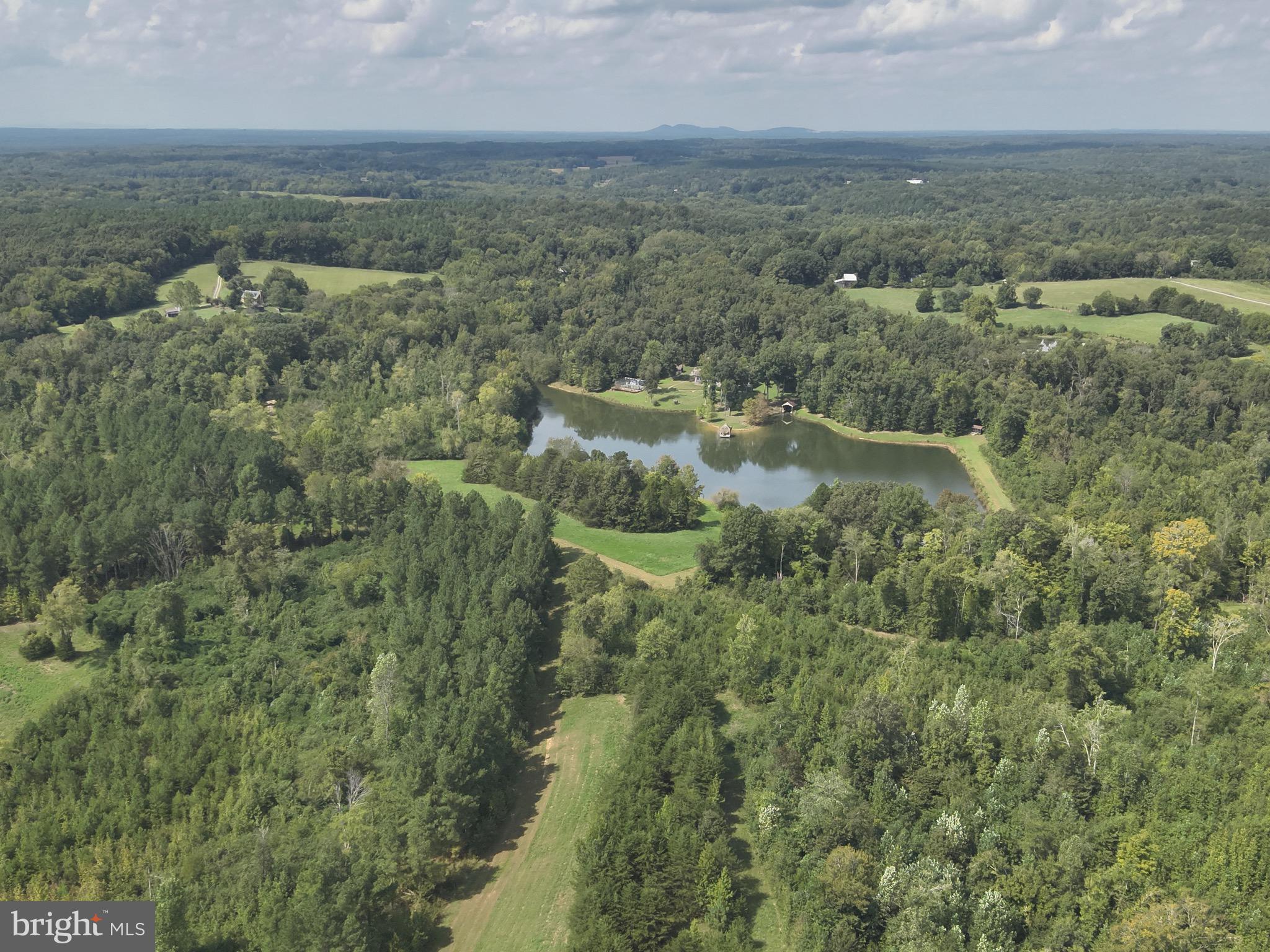 HEARTLAND INNOVATIVE TECHNOLOGY PARK - A ROBUST DATA CENTER SITE IN THE HEART OF VIRGINIA. With ample capacity and by-right zoning without the constraints or high costs. 280+ Acres (with Expansion Possibilities), Potential Build-out includes 1.3M+ SF or More, C1 Zoning – Data Centers Allowed By Right, Dominion Energy 230kV & 115kV Electrical Transmission On-Site with Large Scale Capacity, Low Data Center Electric Rates with Qualifying Economic Development Incentives, Open Access Fiber with MBC & Diverse Fiber Paths as well as Dark Fiber Connections to Primary Backbone Networks.
