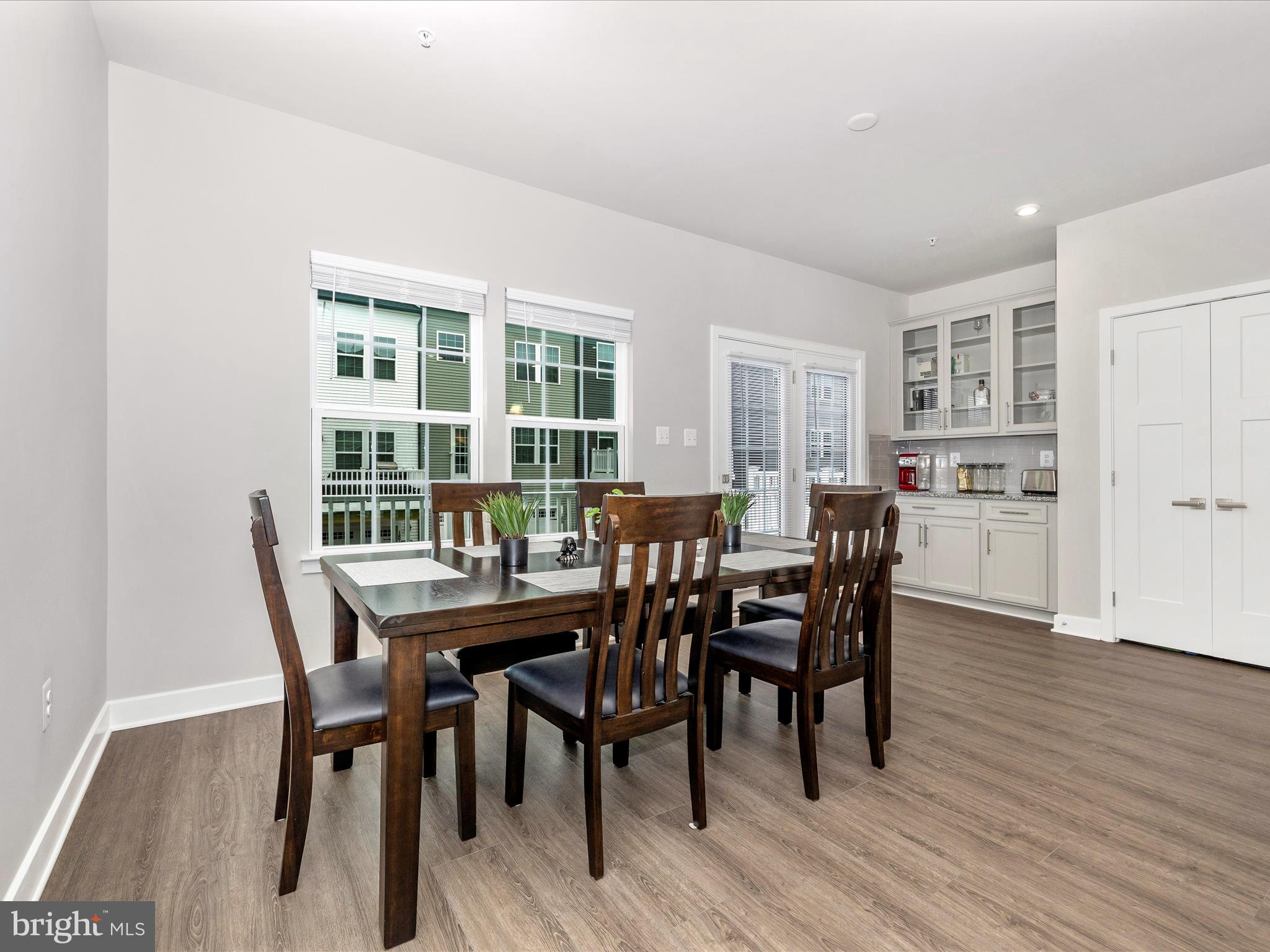 BELLE AIR TOWNHOMES - Residential