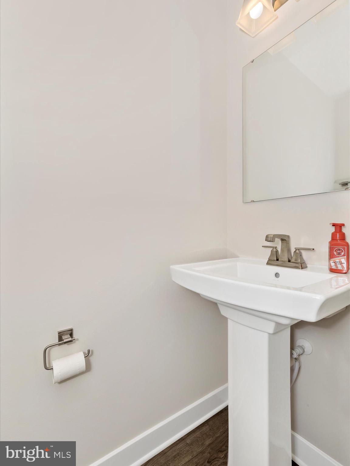 BELLE AIR TOWNHOMES - Residential
