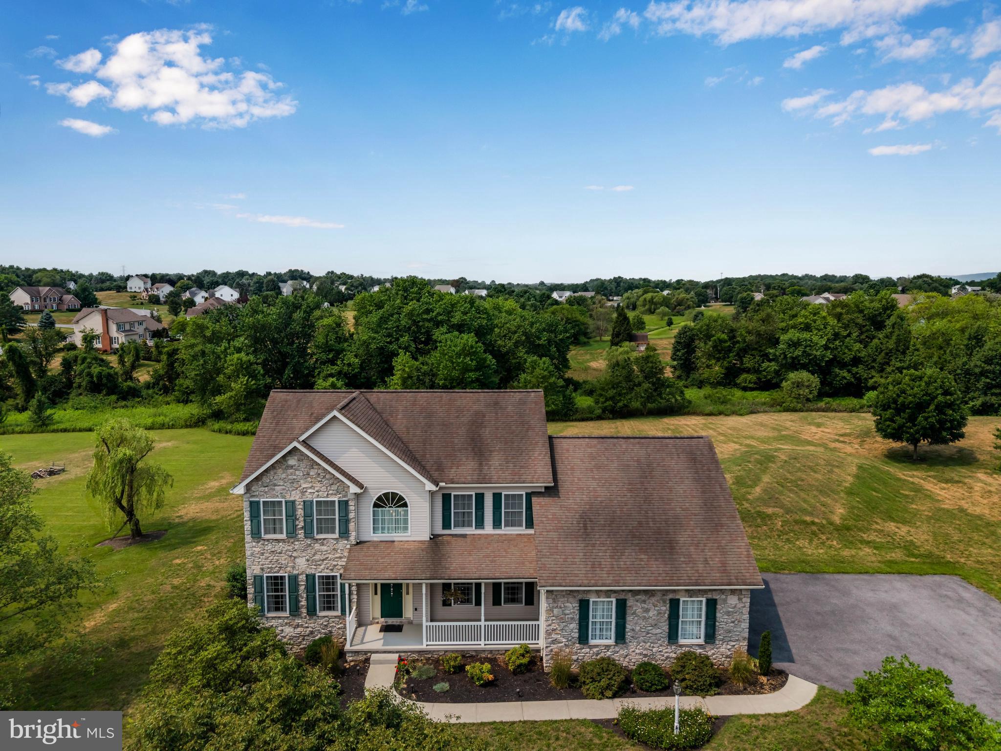 MEADOW CREEK - Residential