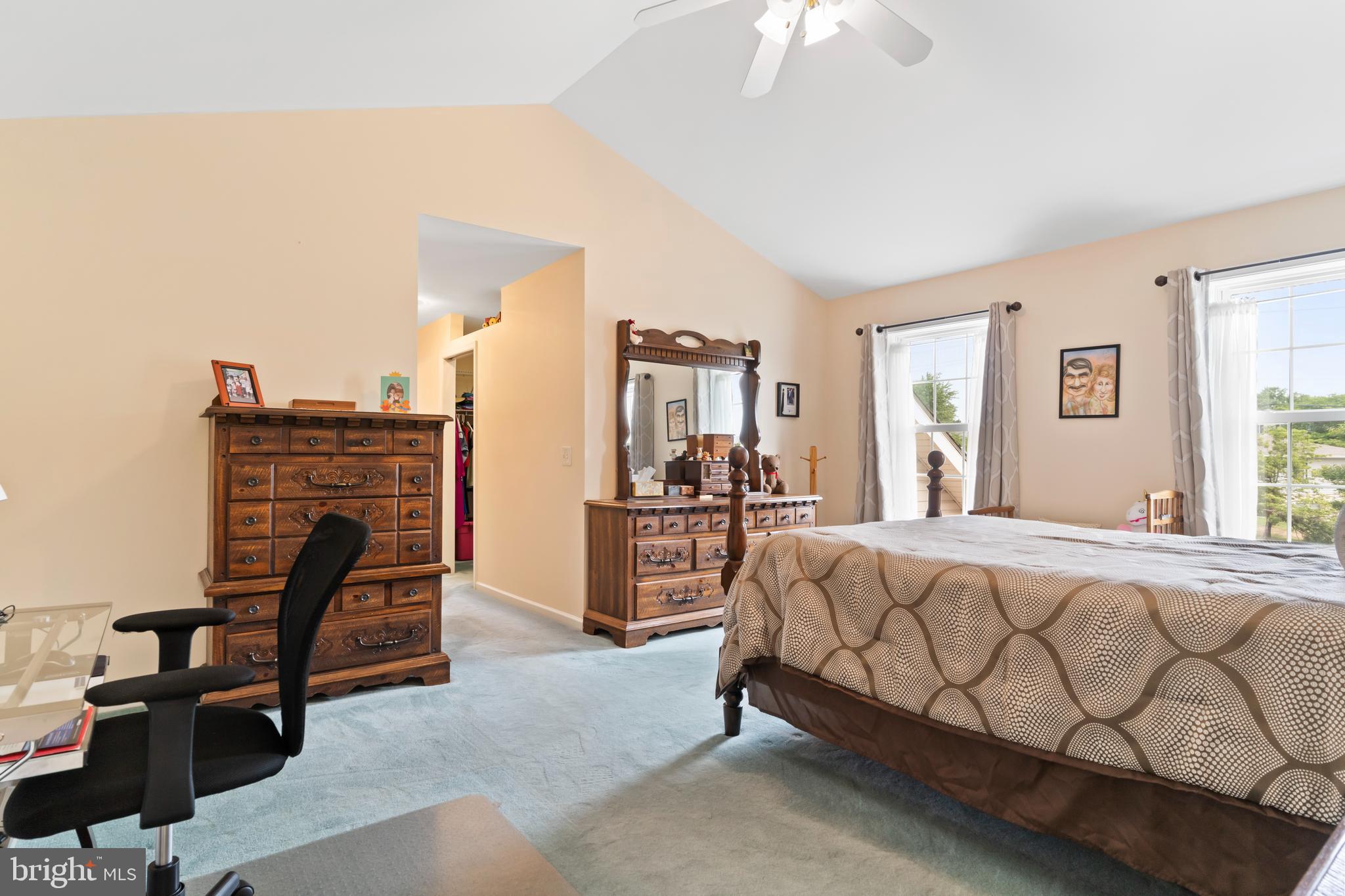 MEADOW CREEK - Residential