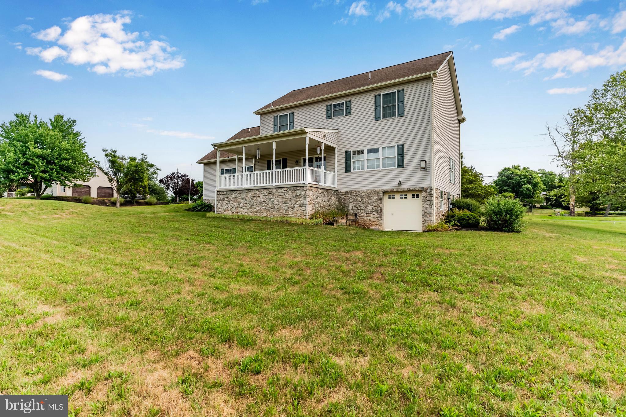 MEADOW CREEK - Residential