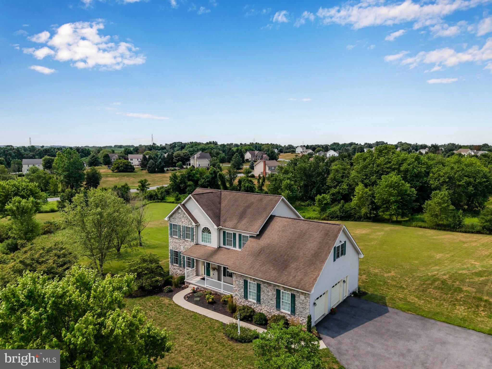 MEADOW CREEK - Residential