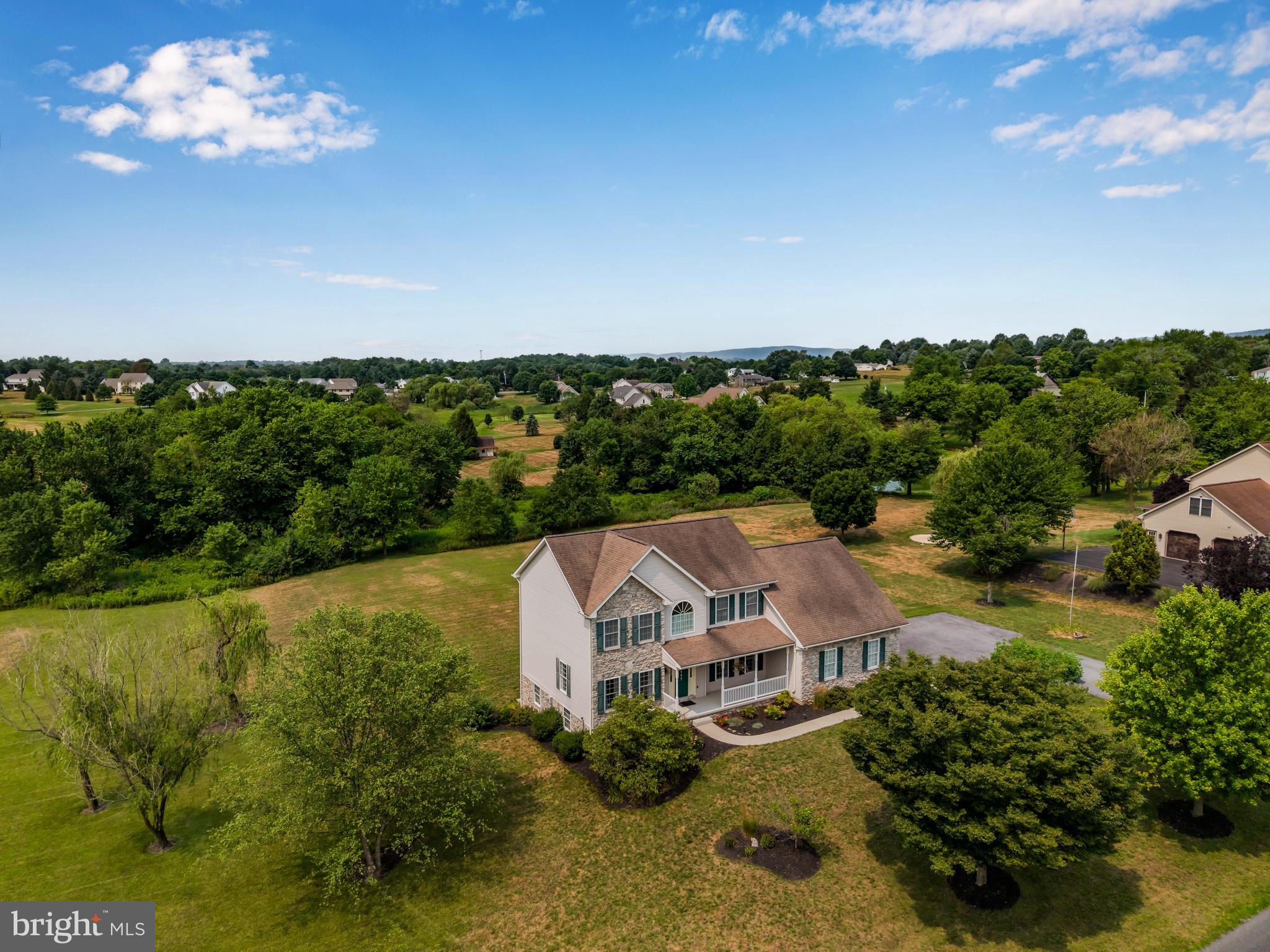 MEADOW CREEK - Residential