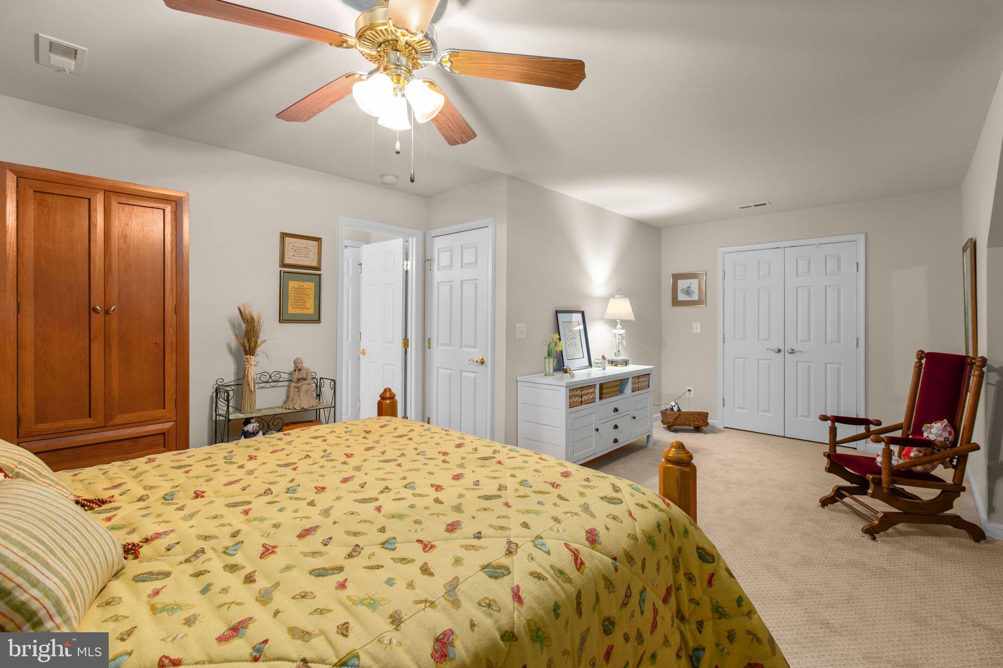 MILL CREEK - Residential