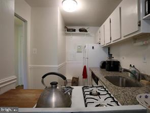 CIRCLE CONDOMINIUMS - Residential Lease