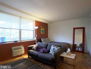 CIRCLE CONDOMINIUMS - Residential Lease