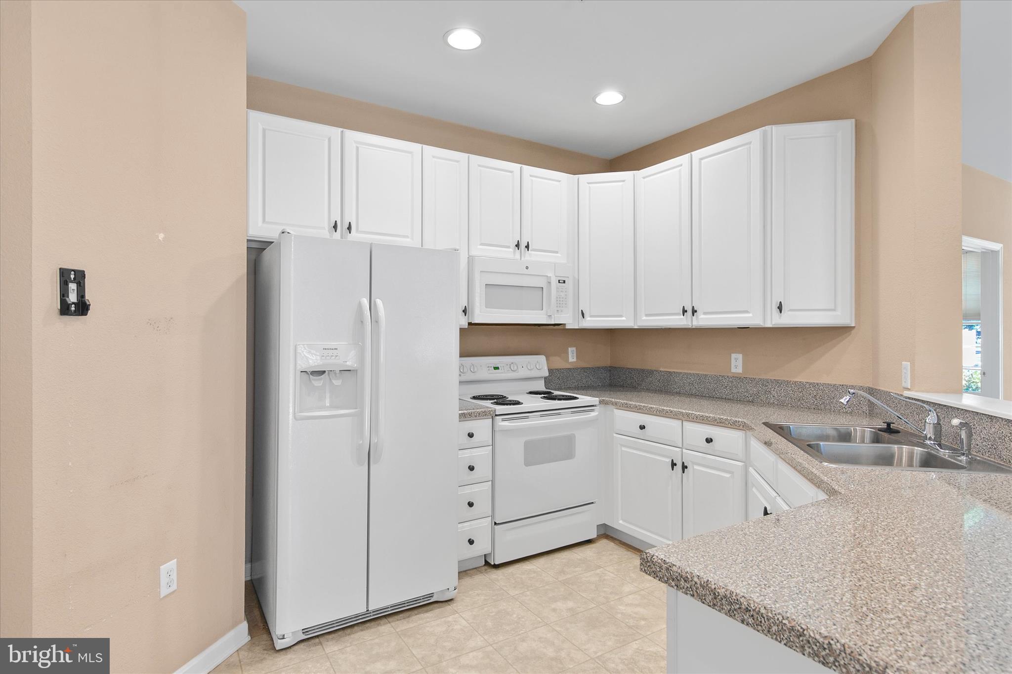 BEAR TRAP - Residential