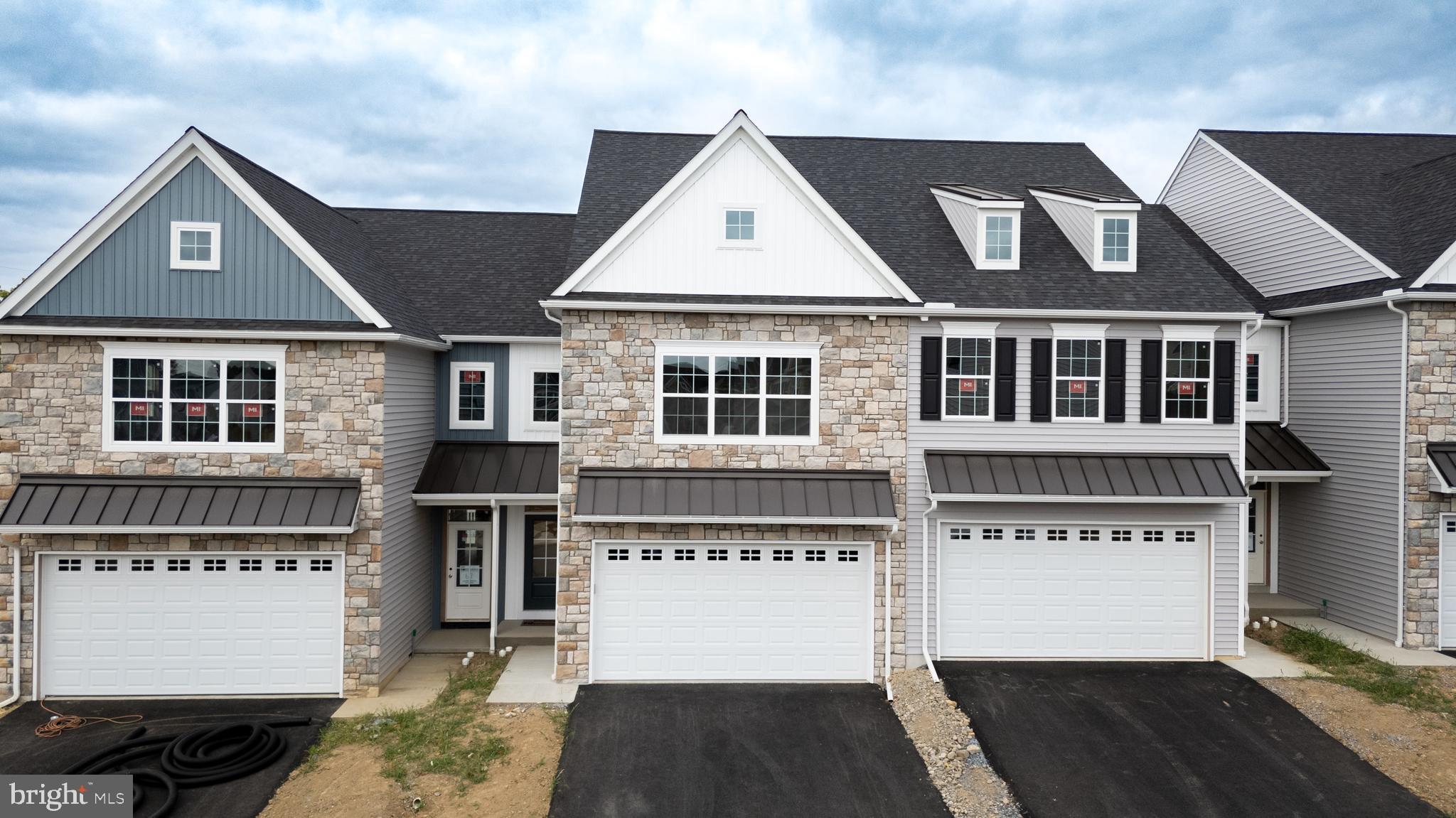 LIME SPRING VILLAGE - Residential