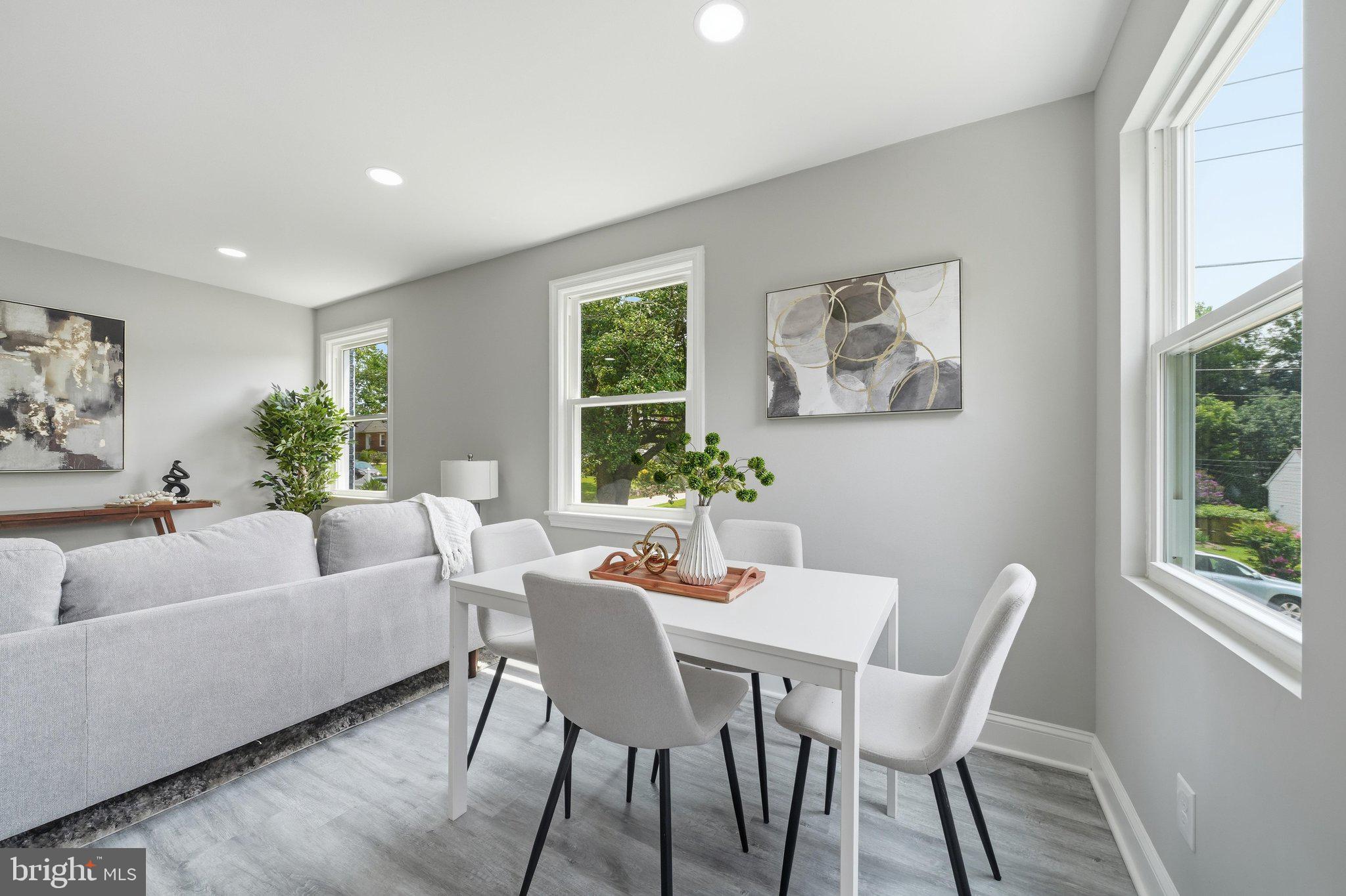 WHEATON HILLS - Residential