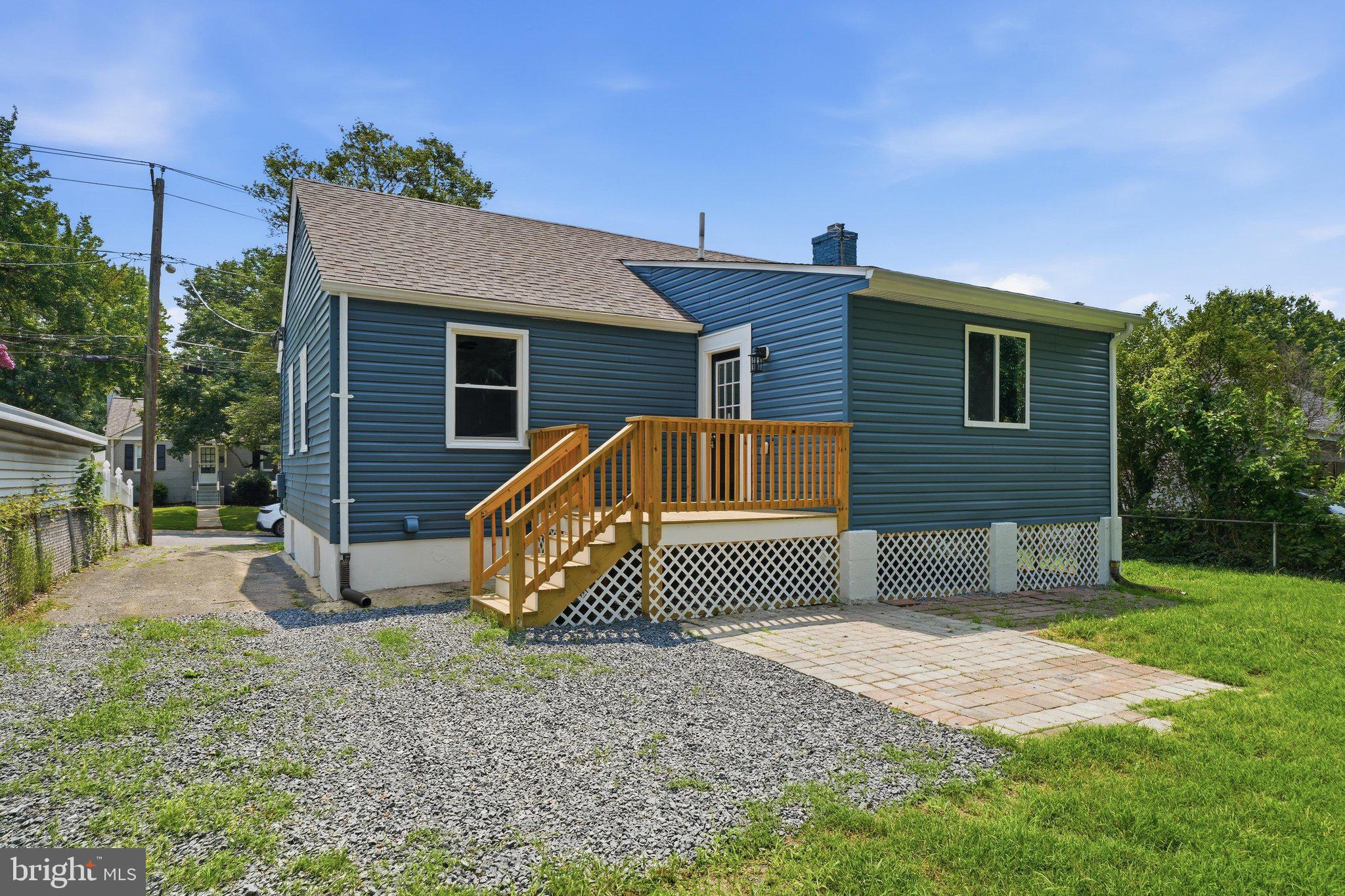 WHEATON HILLS - Residential