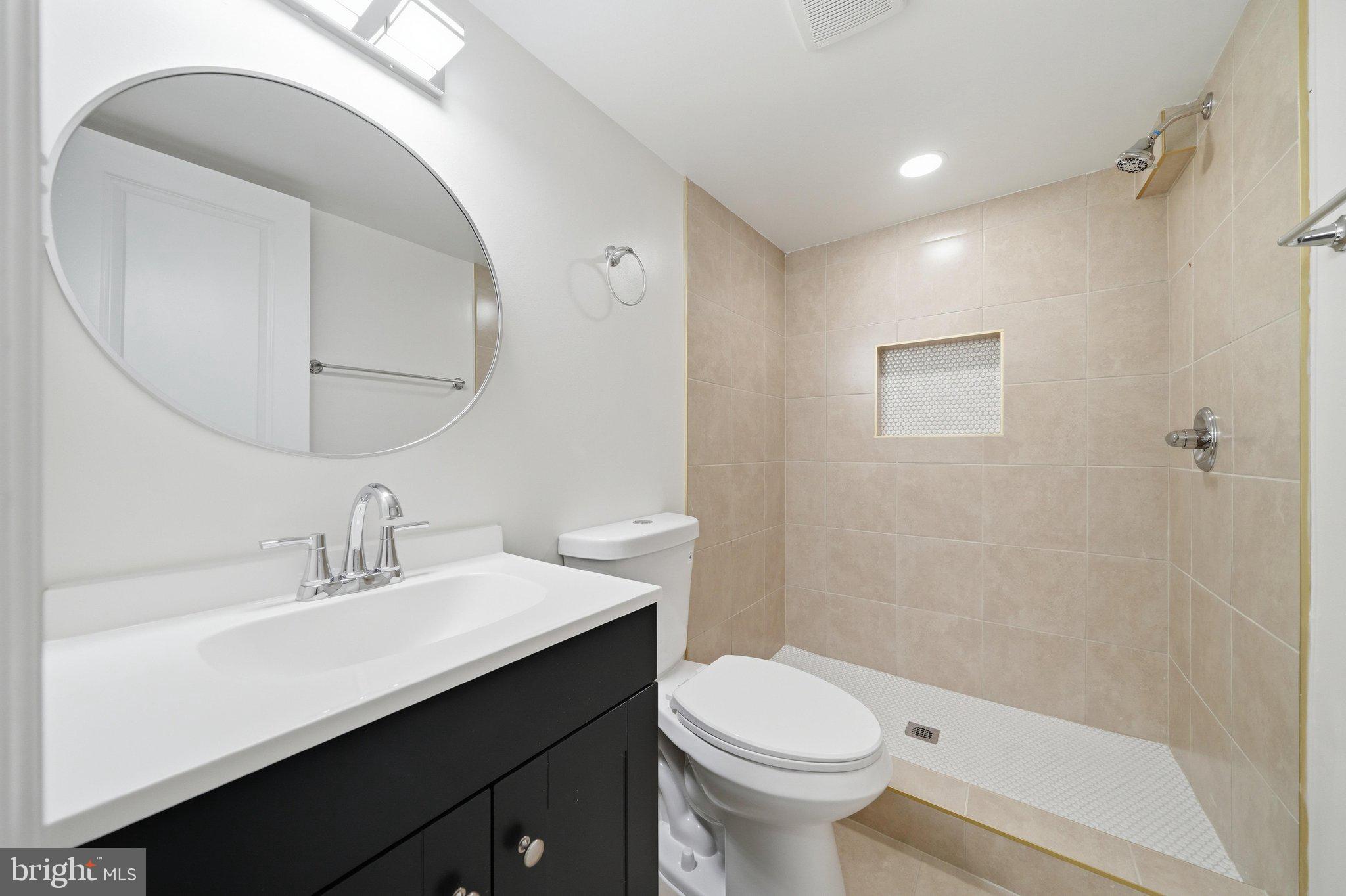 WHEATON HILLS - Residential
