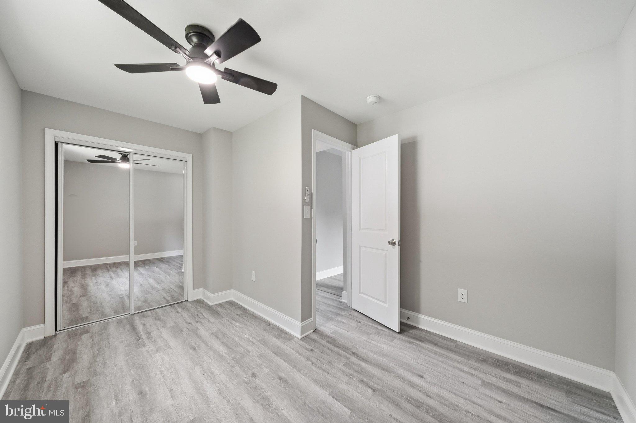 WHEATON HILLS - Residential