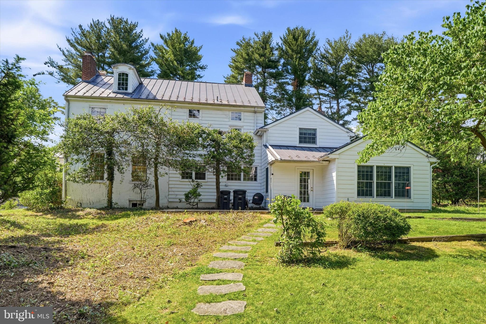 HUNTINGDON VALLEY - Residential