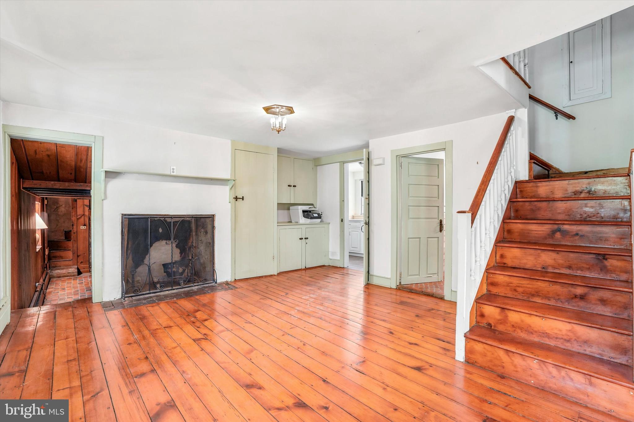 HUNTINGDON VALLEY - Residential