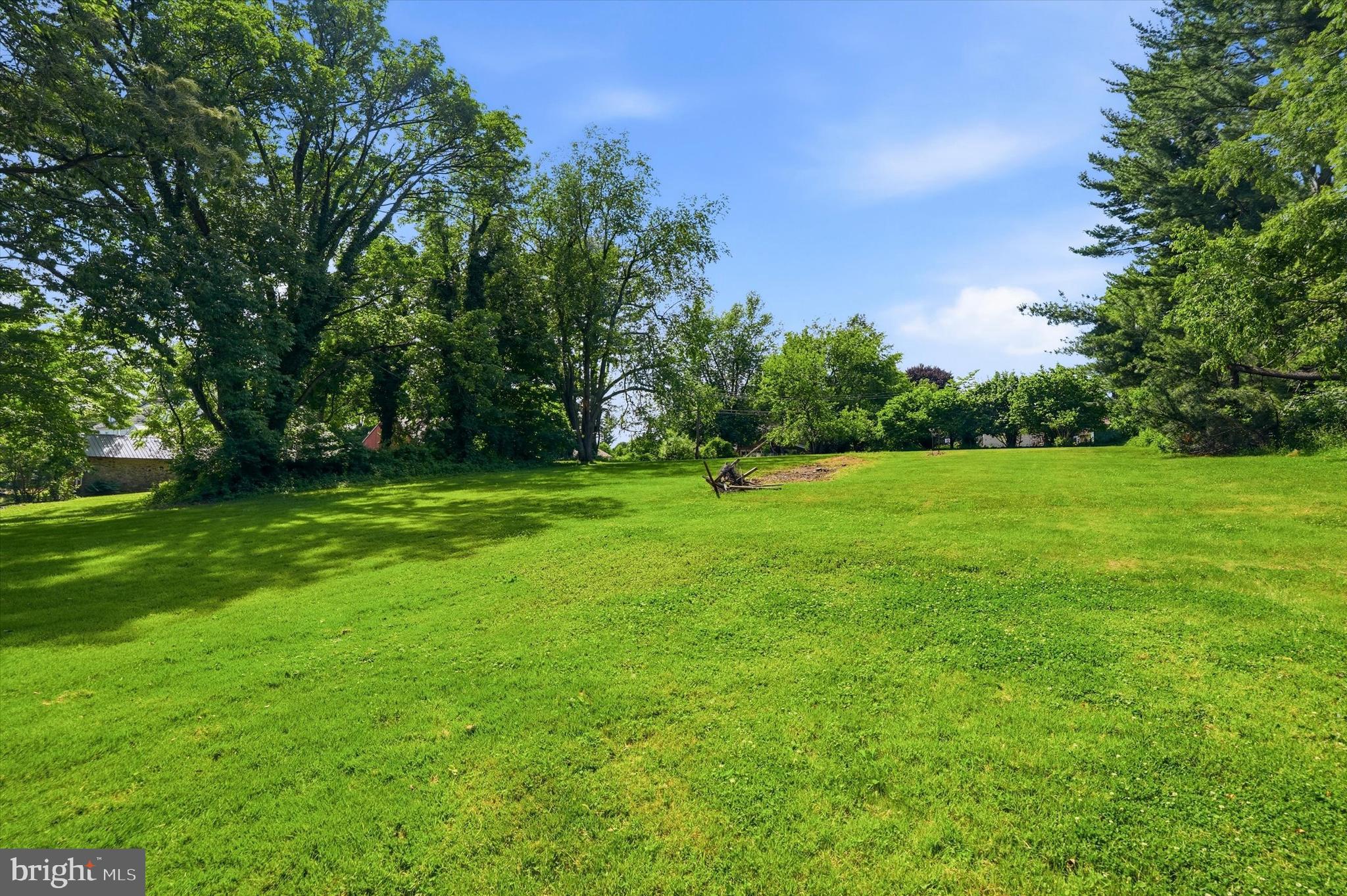 HUNTINGDON VALLEY - Residential