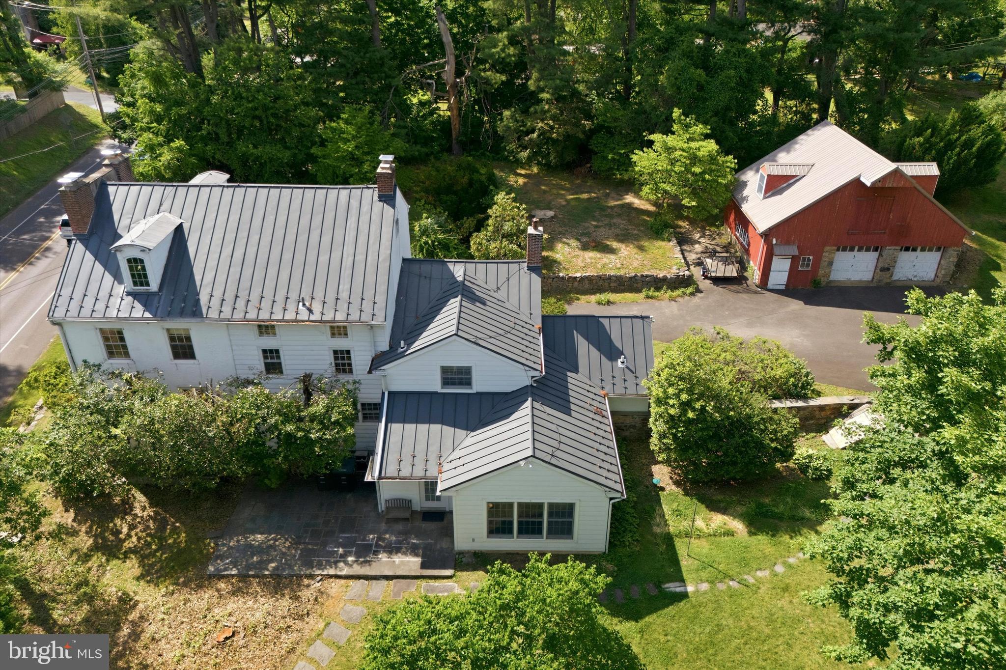 HUNTINGDON VALLEY - Residential