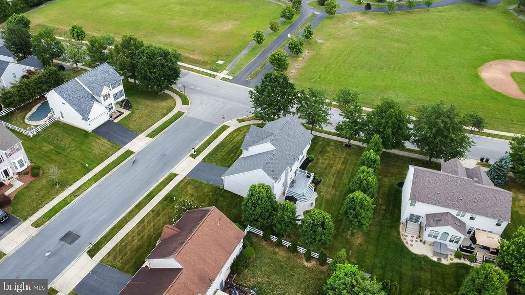 TOWNSEND VILLAGE - Residential