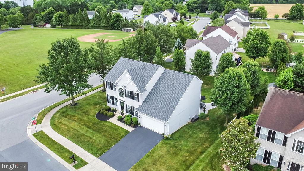TOWNSEND VILLAGE - Residential