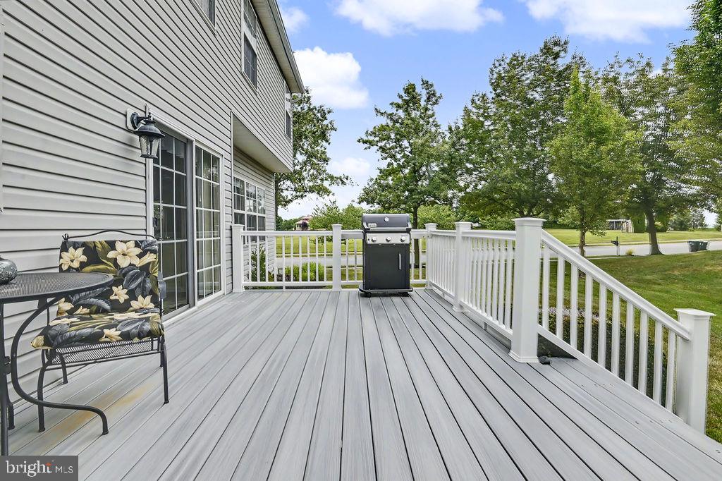 TOWNSEND VILLAGE - Residential