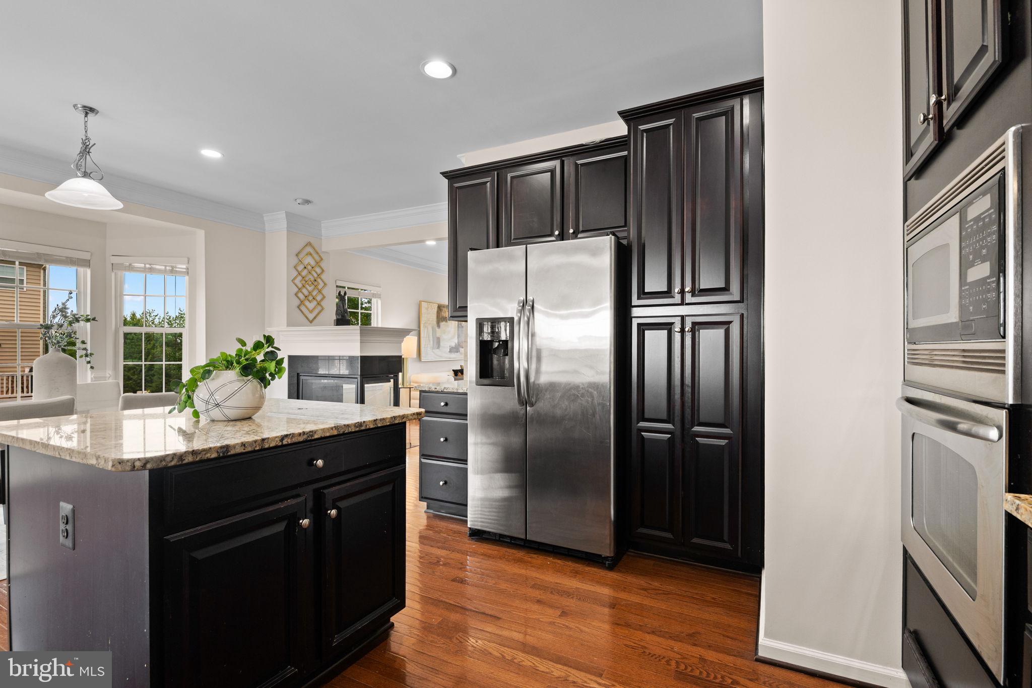 SEVEN HILLS - Residential