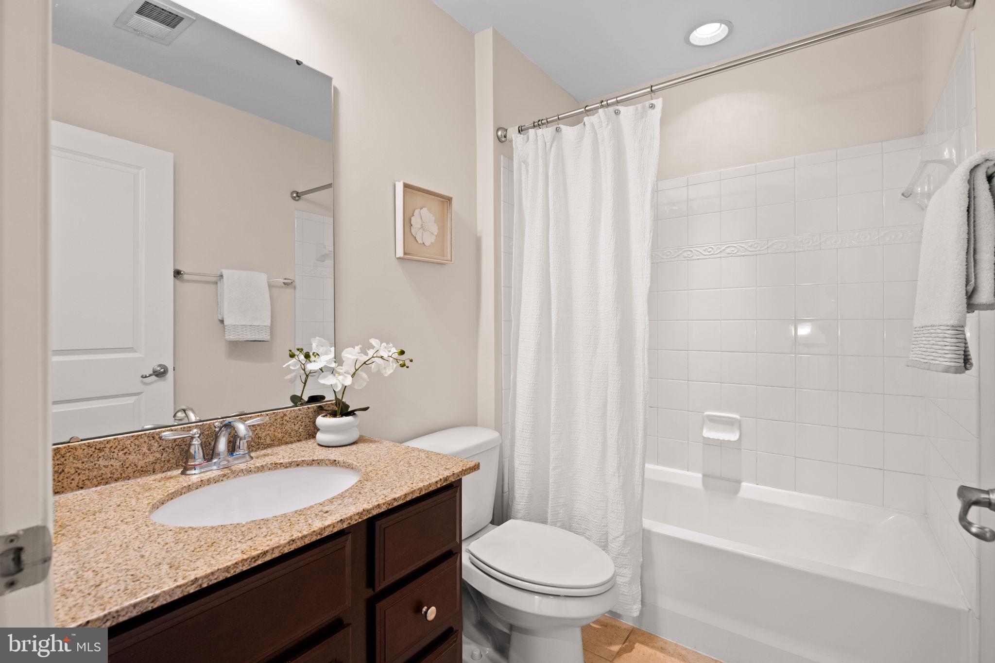 SEVEN HILLS - Residential