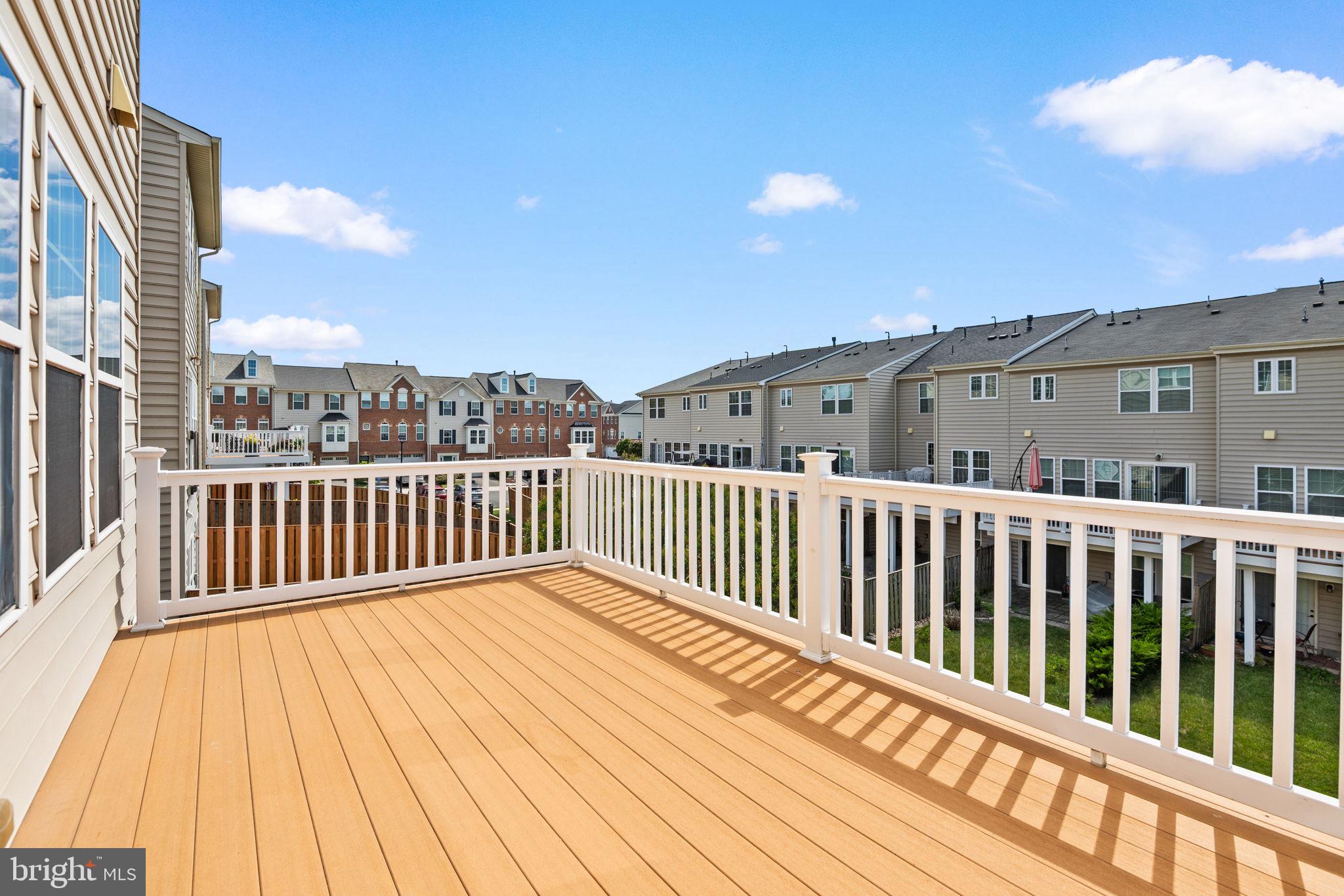 SEVEN HILLS - Residential