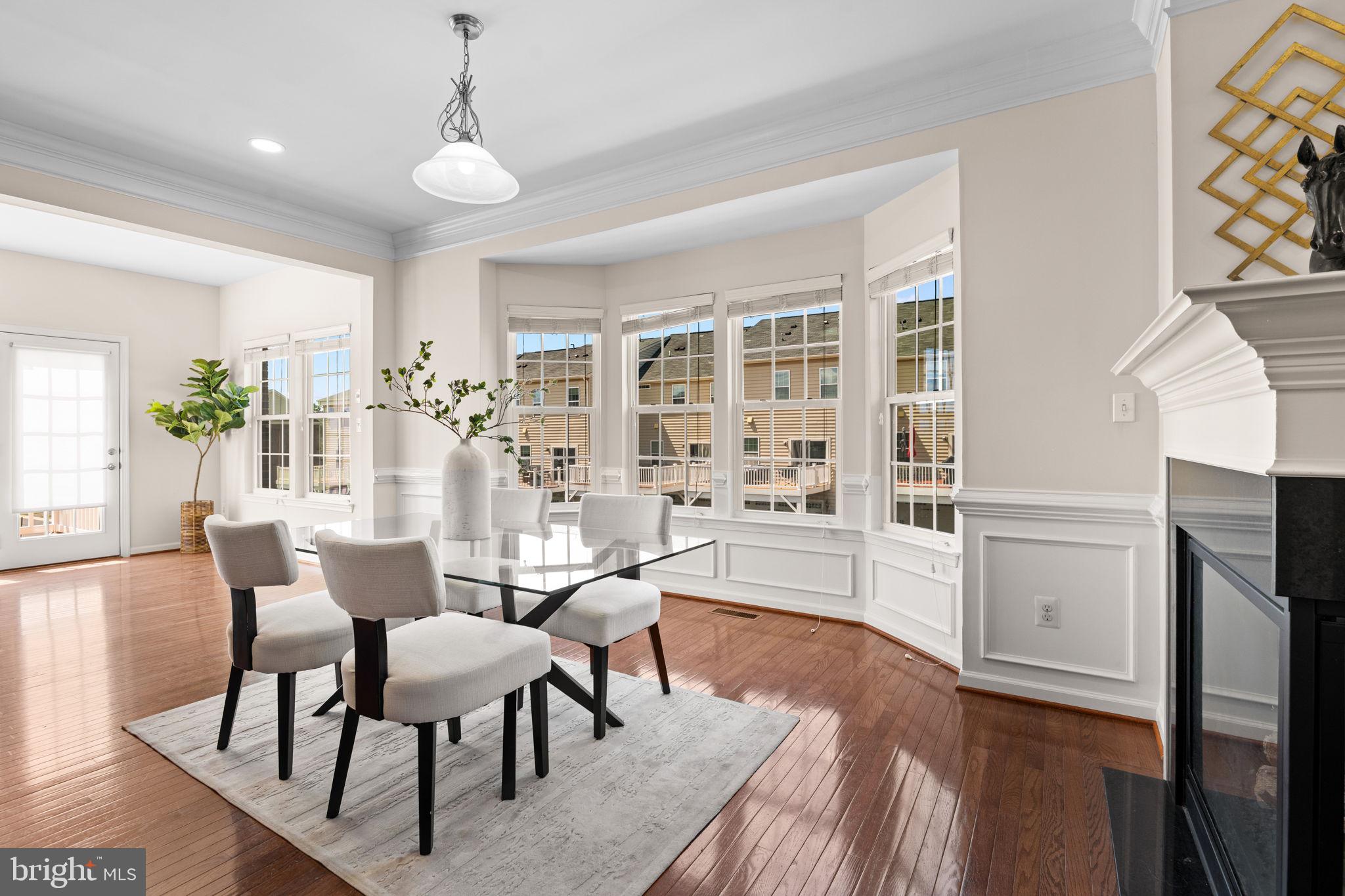 SEVEN HILLS - Residential