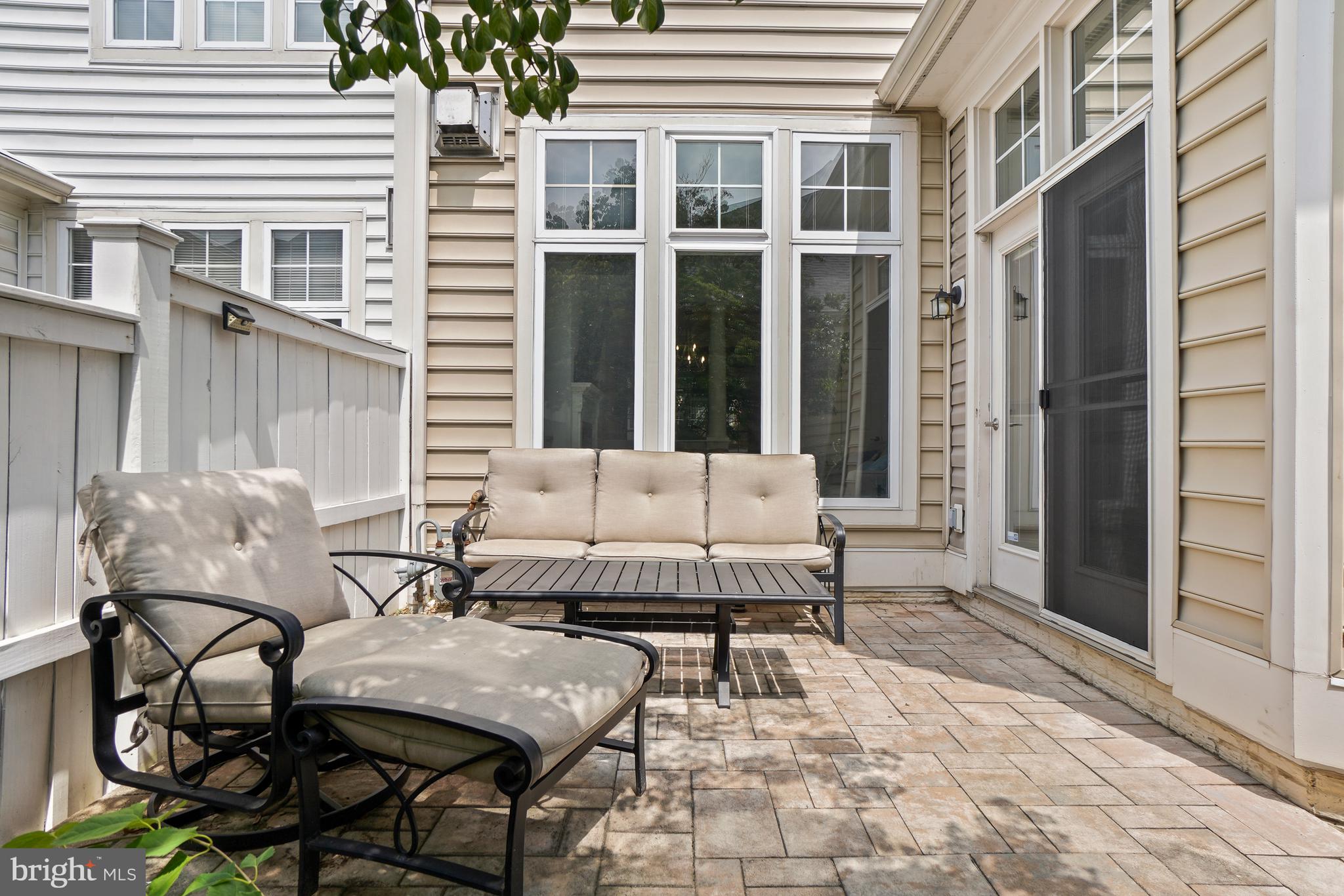 KING FARM BAILEYS COMMON - Residential