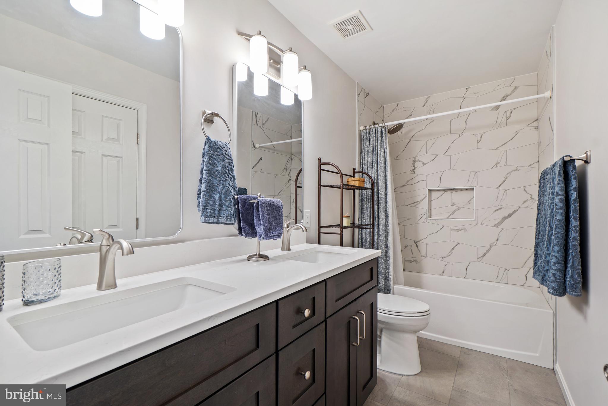 KING FARM BAILEYS COMMON - Residential