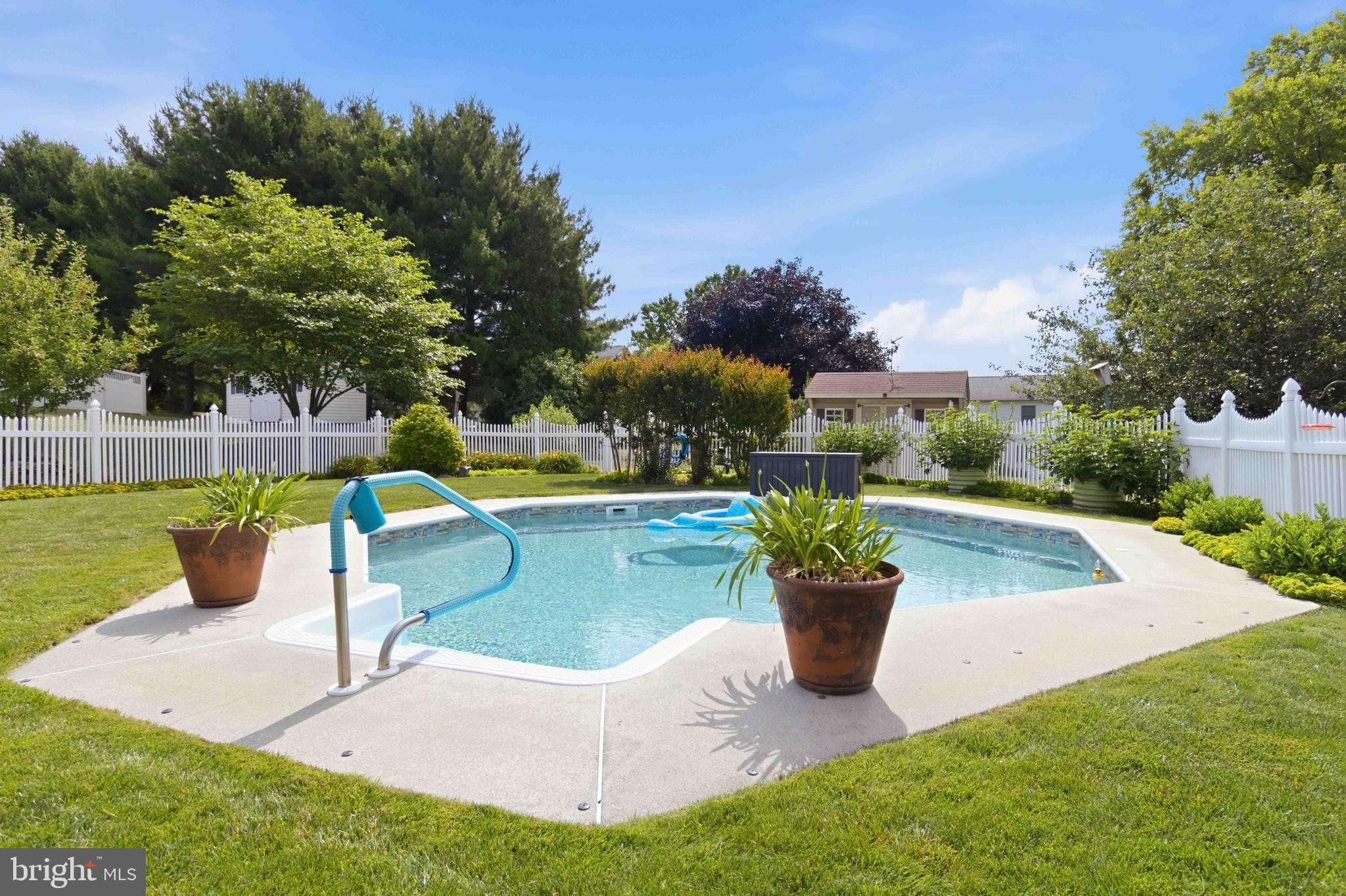 OLD RELIANCE FARMS - Residential