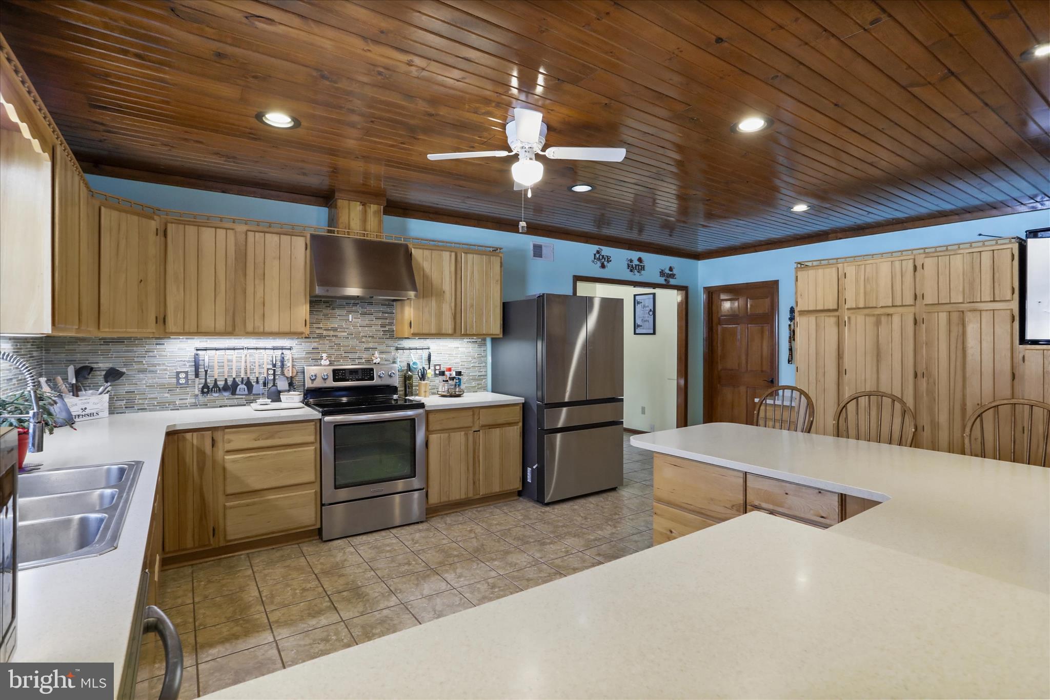 TIMBER RIDGE HEIGHTS - Residential