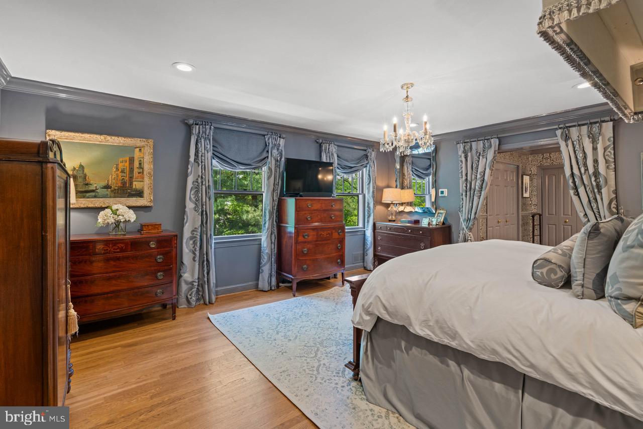 FARMINGTON - Residential