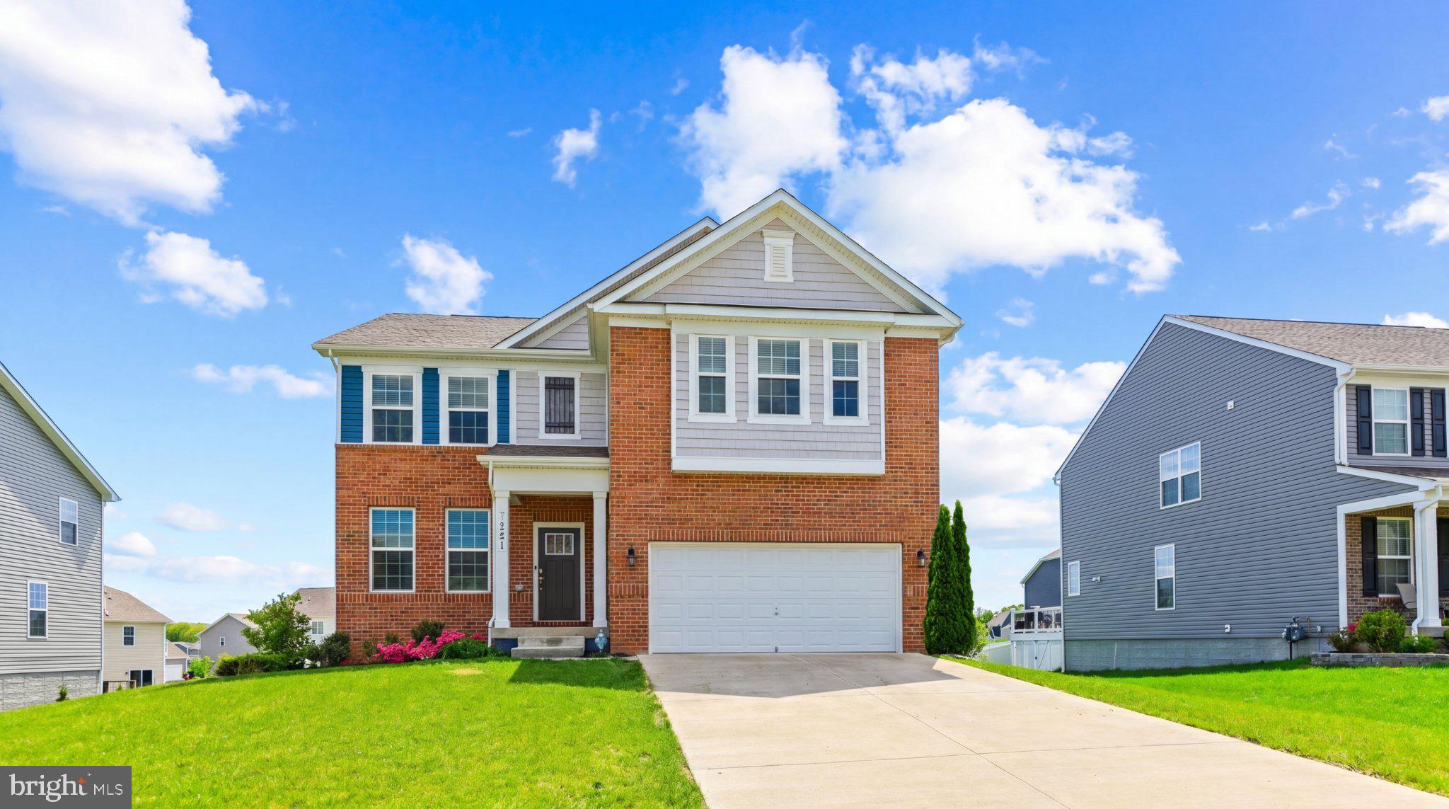 STONEGATE - Residential
